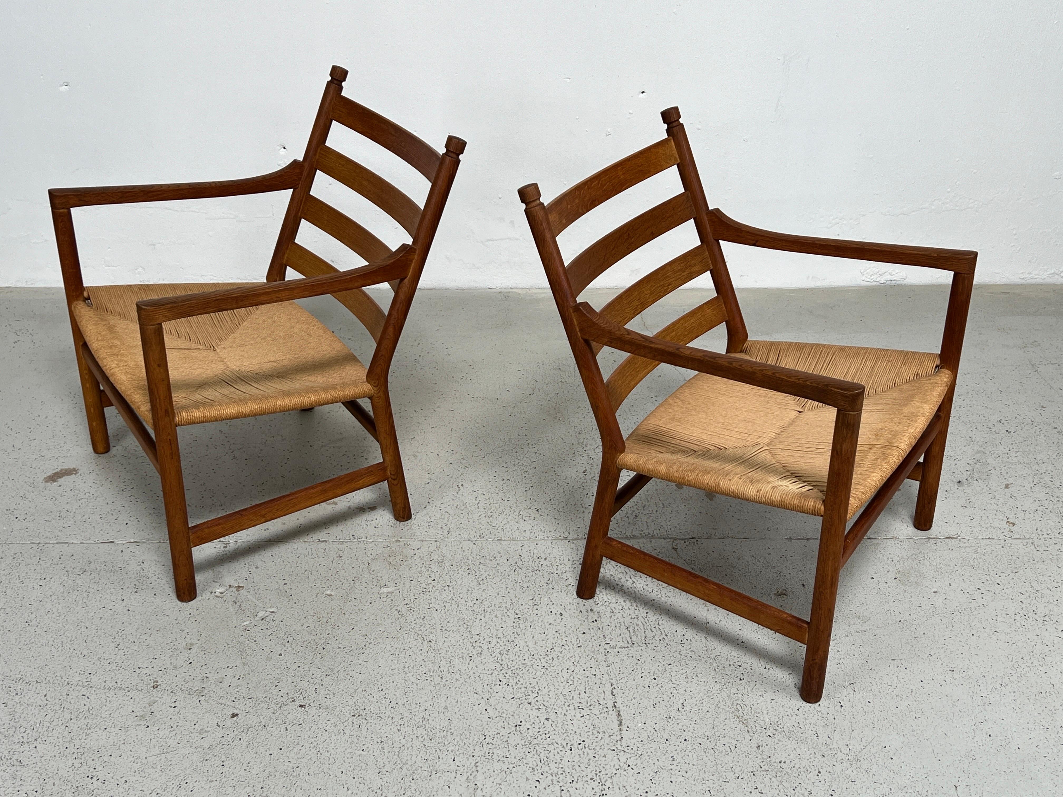 Milieu du XXe siècle Paire de chaises longues CH44 de Hans Wegner  en vente