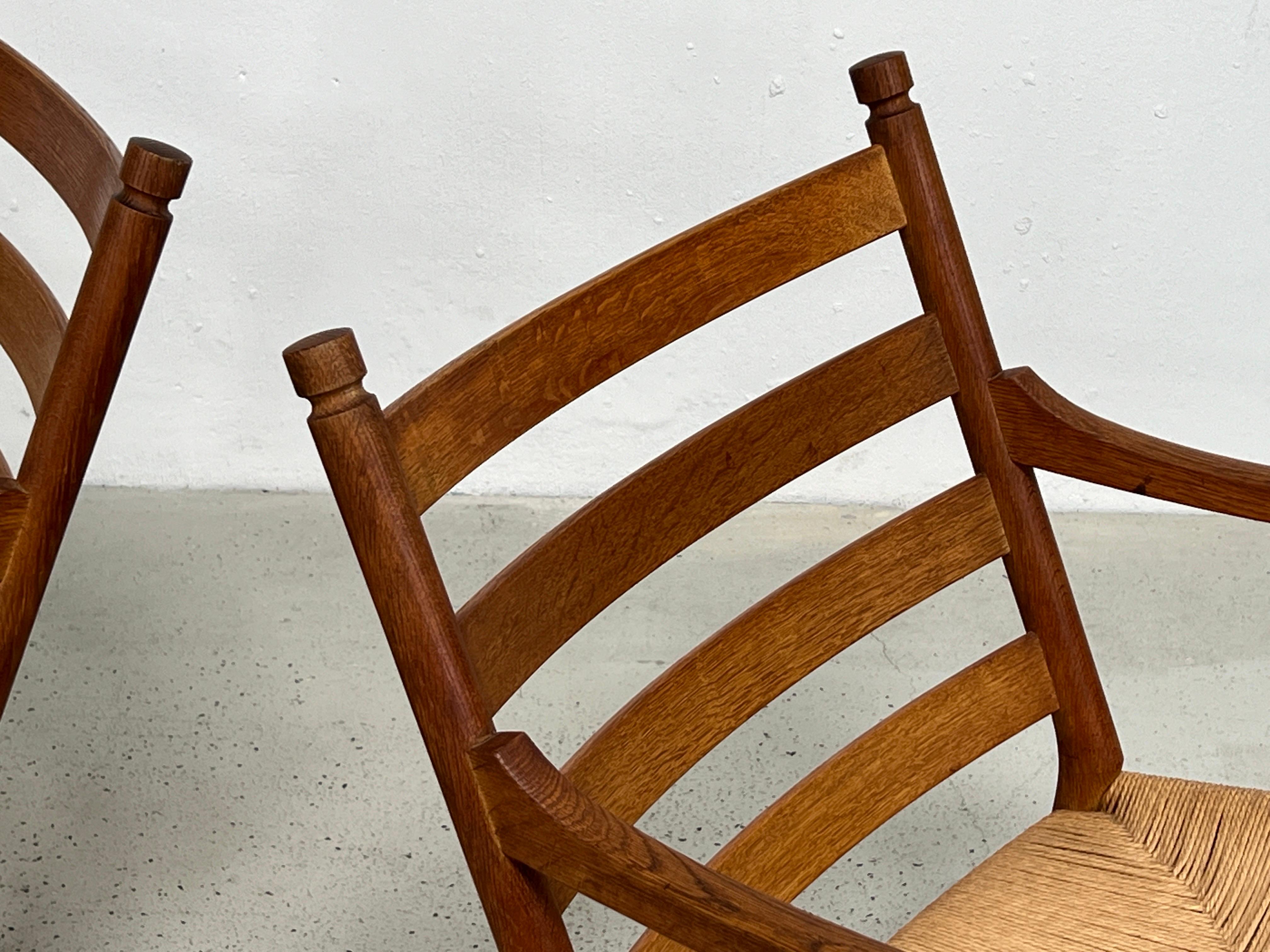 Oak Pair of CH44 Lounge Chairs by Hans Wegner  For Sale