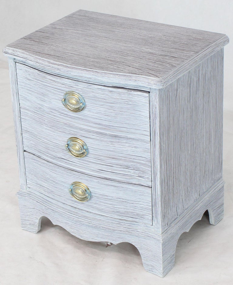 Pair Of Chabby Chic White Painted Three Drawers Nightstands Lamp