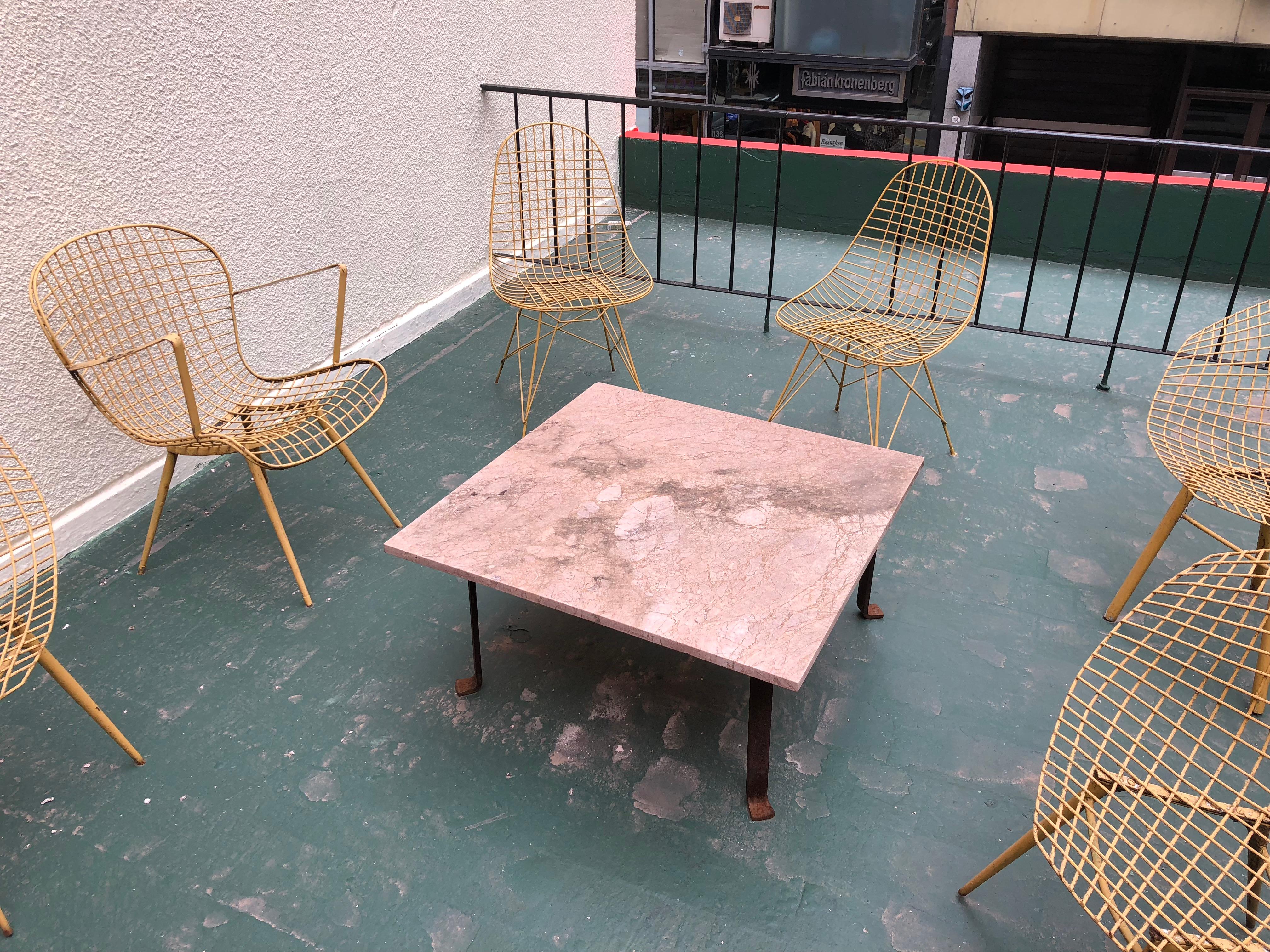 2 Sedie

Dal 1982 siamo specializzati nella vendita di oggetti in stile Art Déco, Art Nouveau e Vintage. Per qualsiasi domanda siamo a vostra disposizione.
Premendo il pulsante 