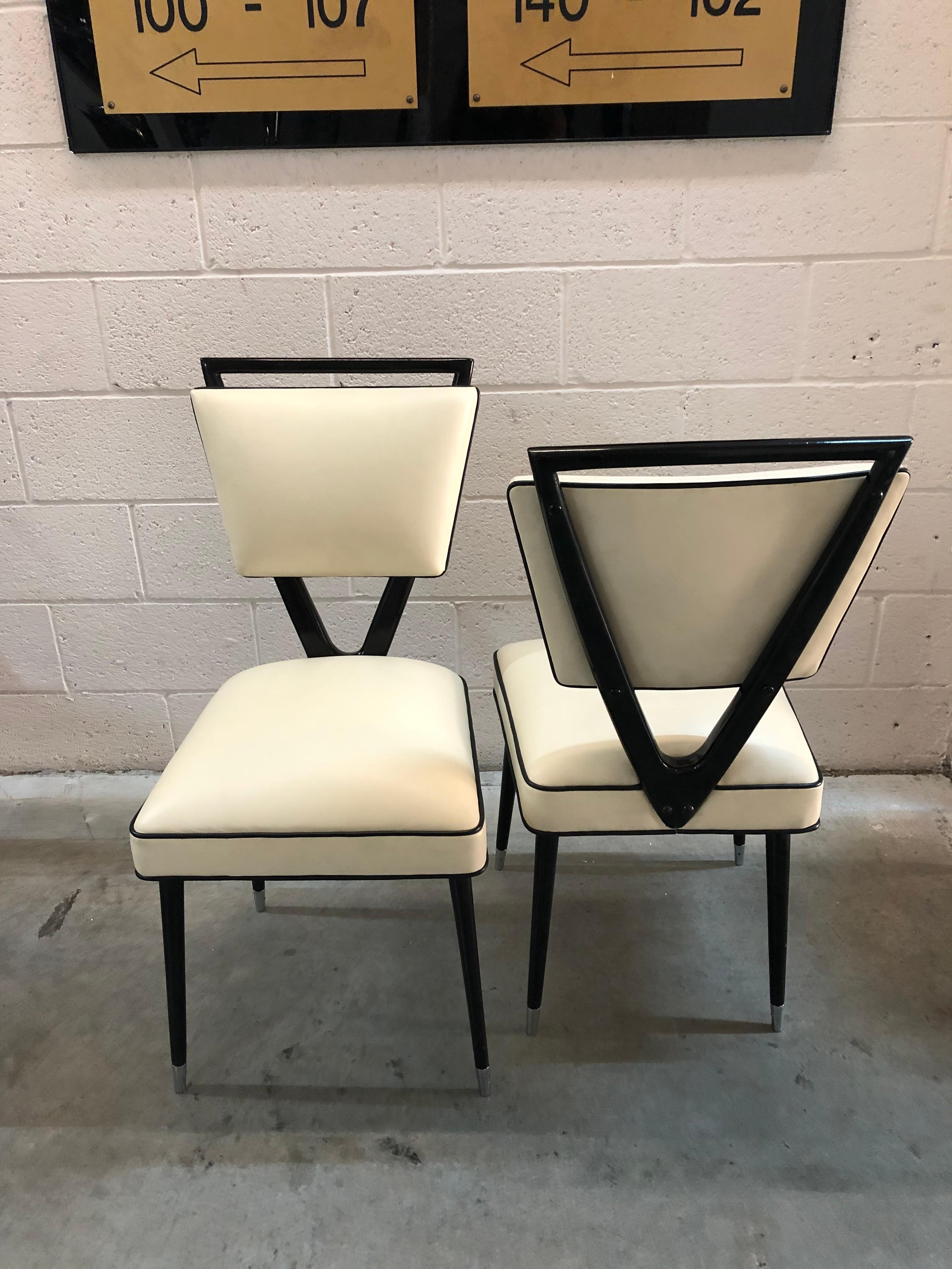 Pair of Chairs 60° in Leather and Wood, Italian For Sale 1