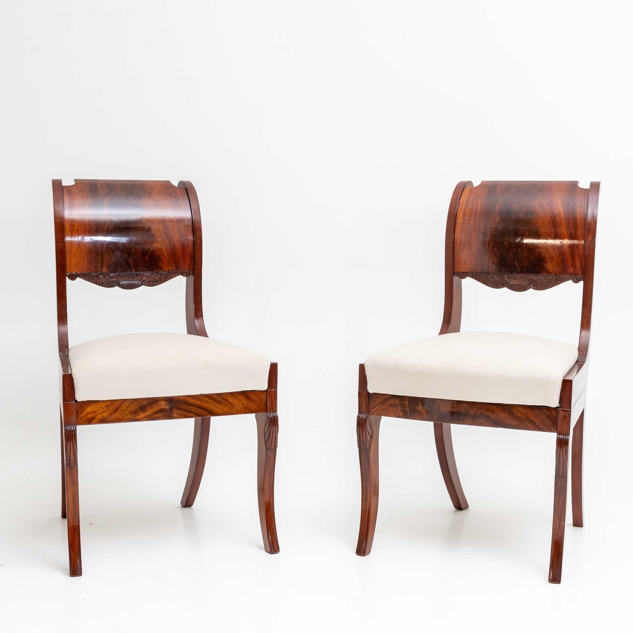 Pair of Chairs, Baltic States, Around 1830 For Sale 5