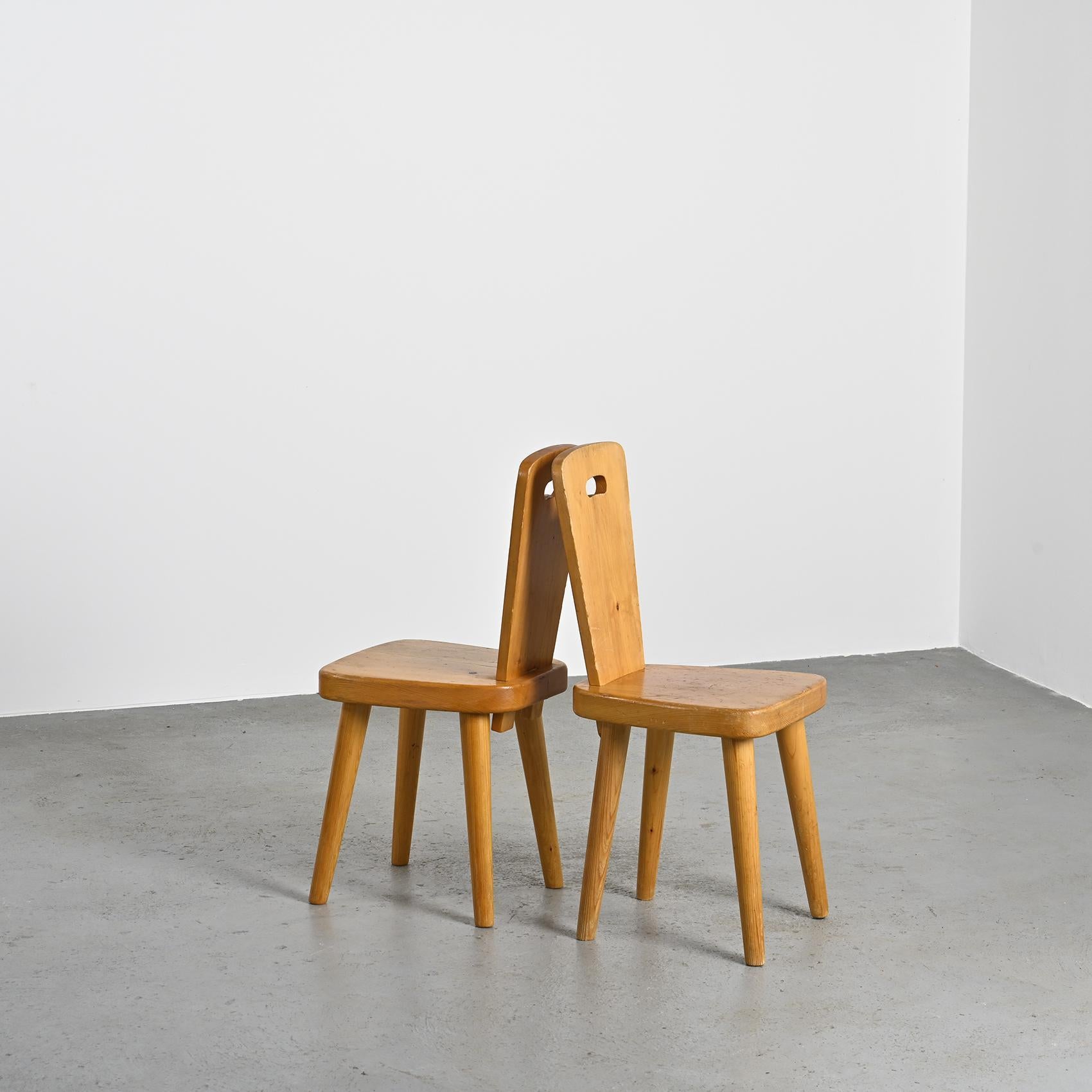 Pair of Chairs by Christian Durupt, Meribel 1960 For Sale 6