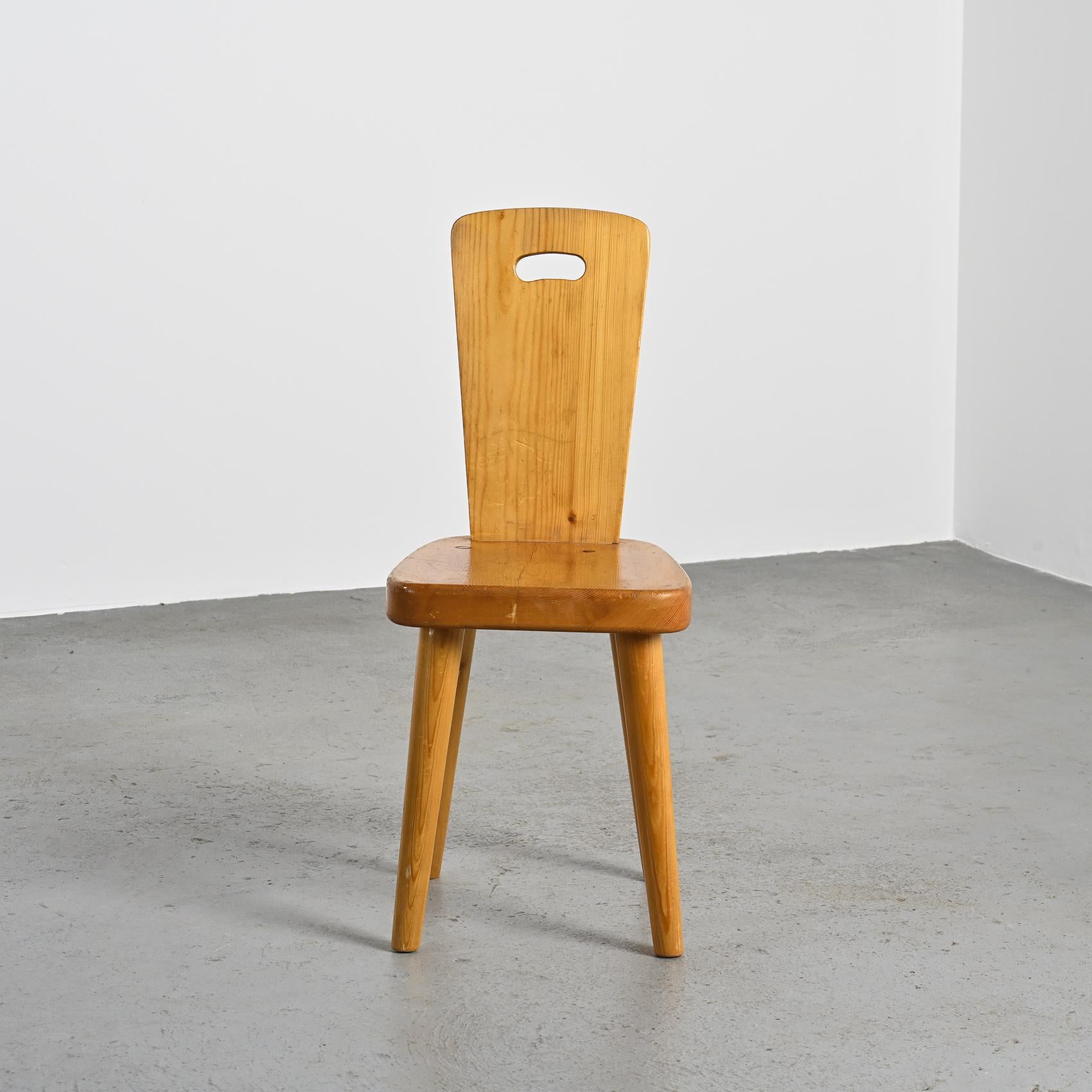 Pair of Chairs by Christian Durupt, Meribel 1960 In Good Condition For Sale In VILLEURBANNE, FR
