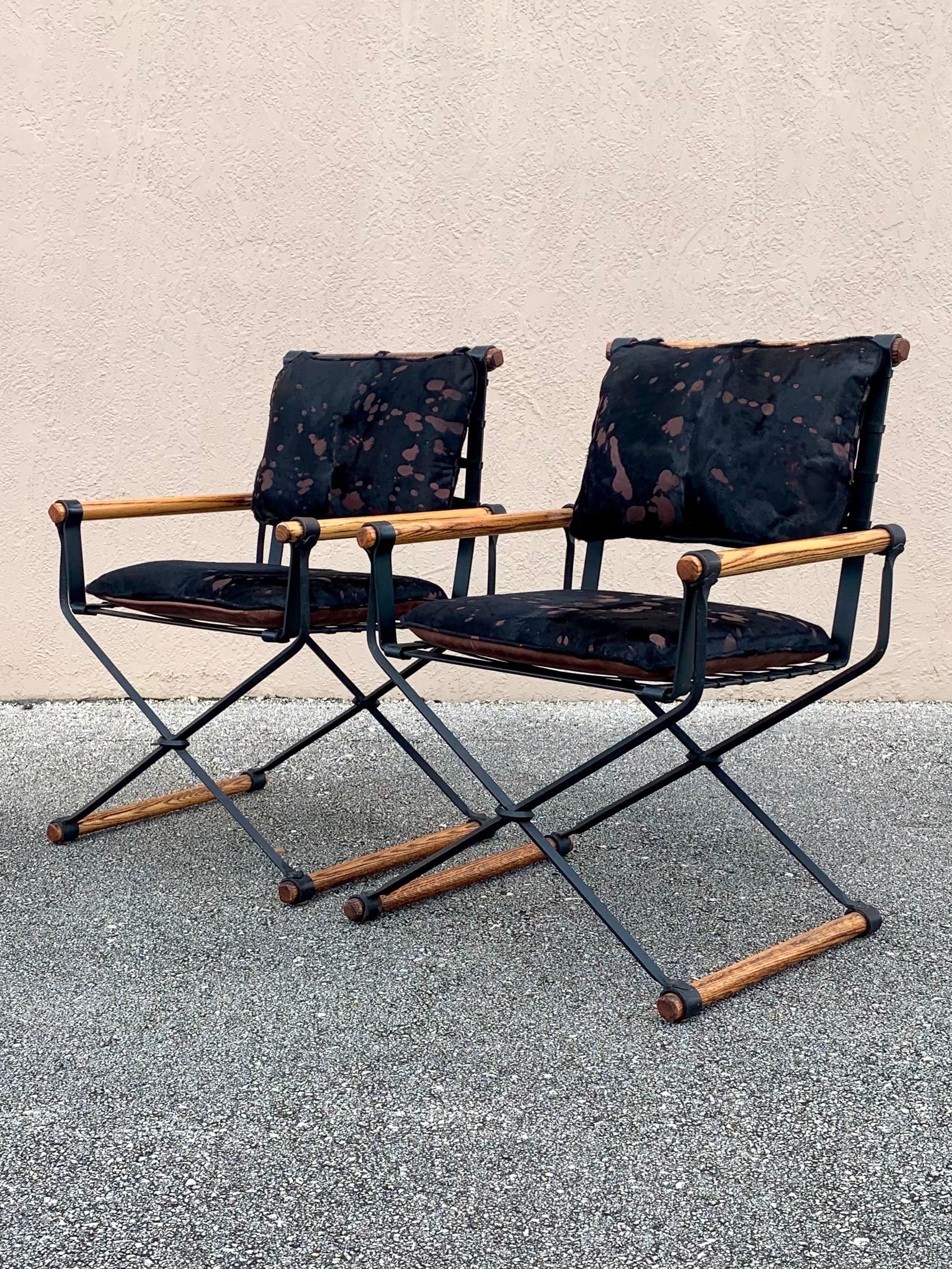 20ième siècle Paire de chaises par Cleo Baldon pour Terra Furniture, cuir sur tissu d'ameublement en vente