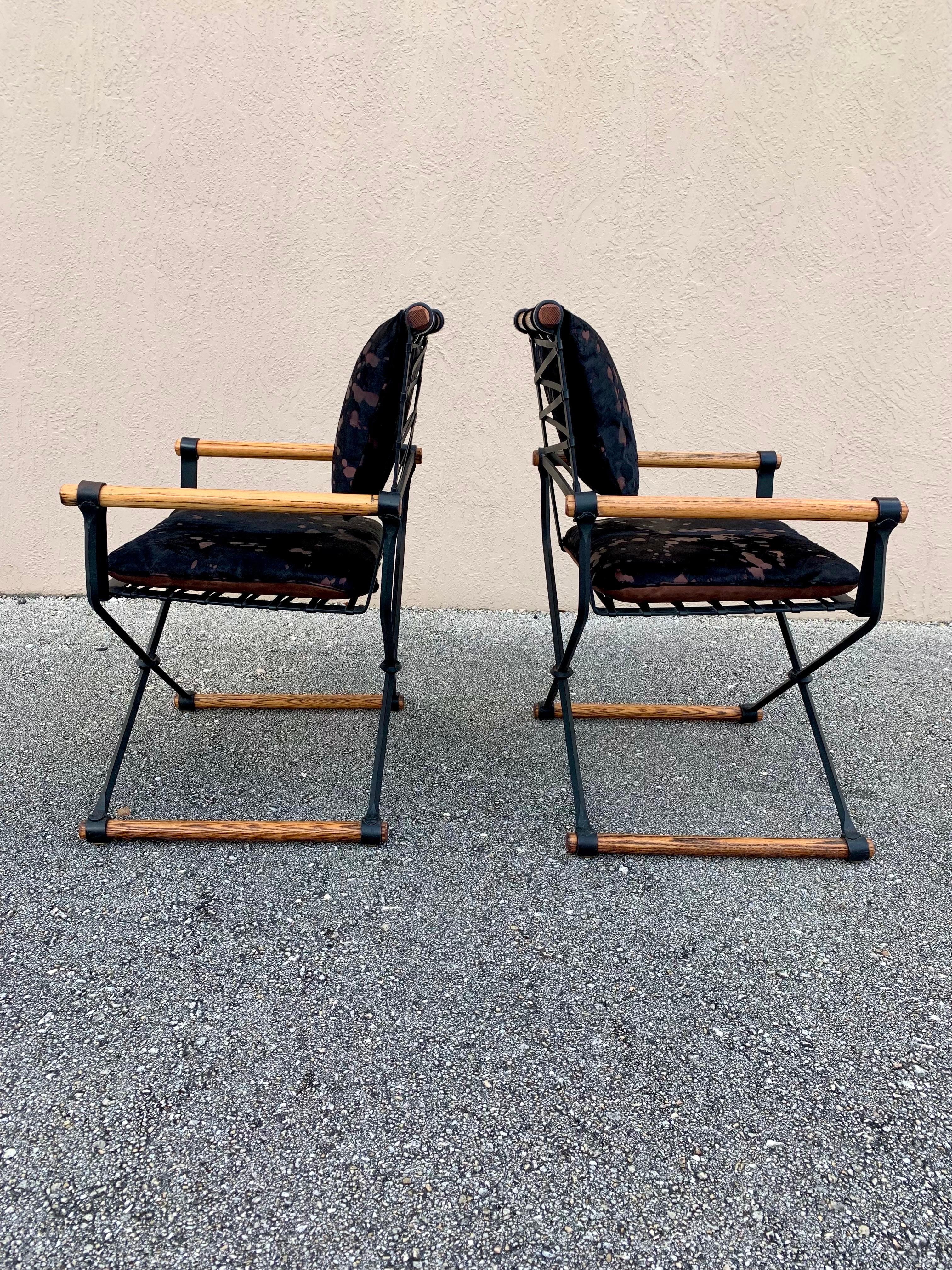 Paire de chaises par Cleo Baldon pour Terra Furniture, cuir sur tissu d'ameublement en vente 1