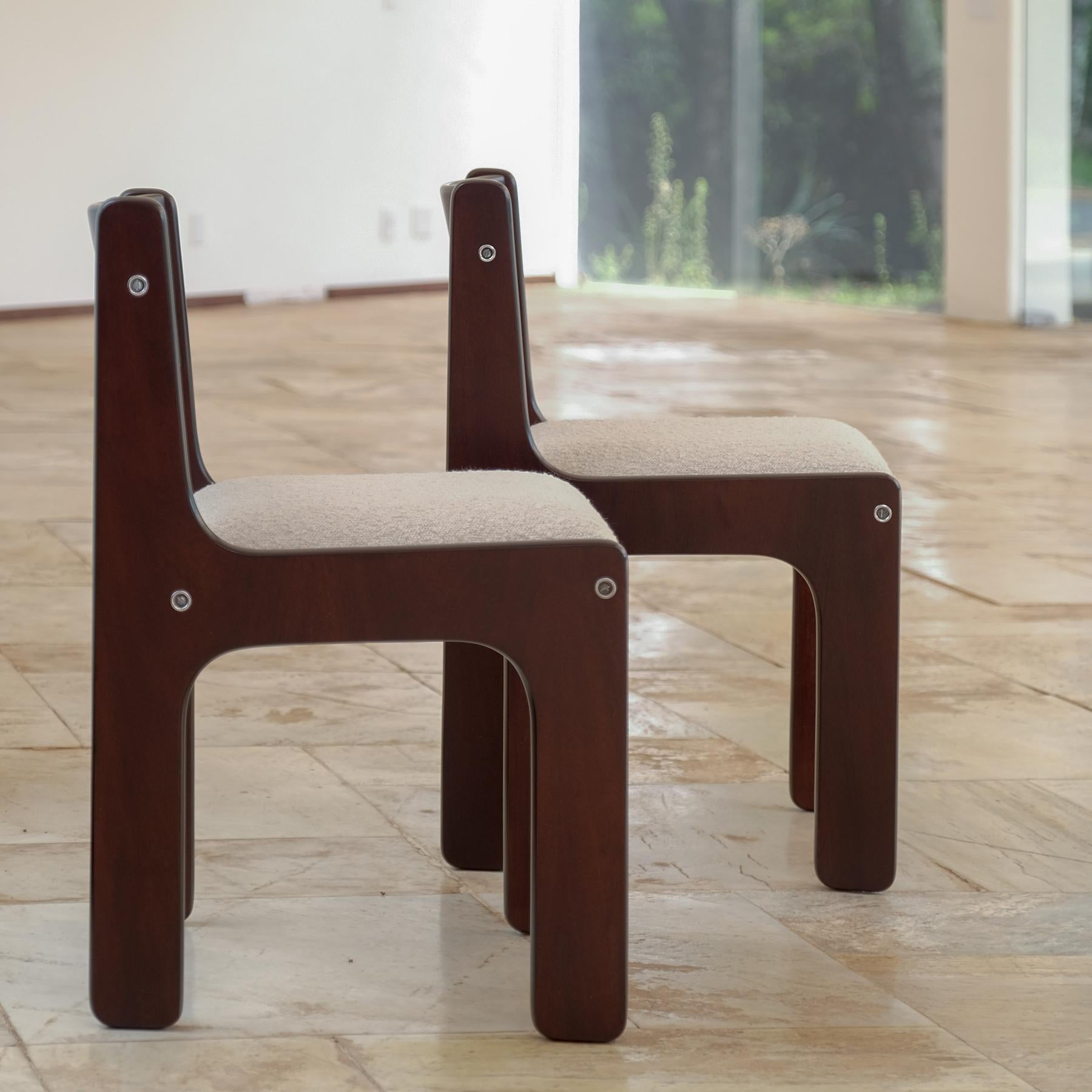 Pair of chairs by Geraldo de Barros for Hobjeto, Brazil, 1970s For Sale 8
