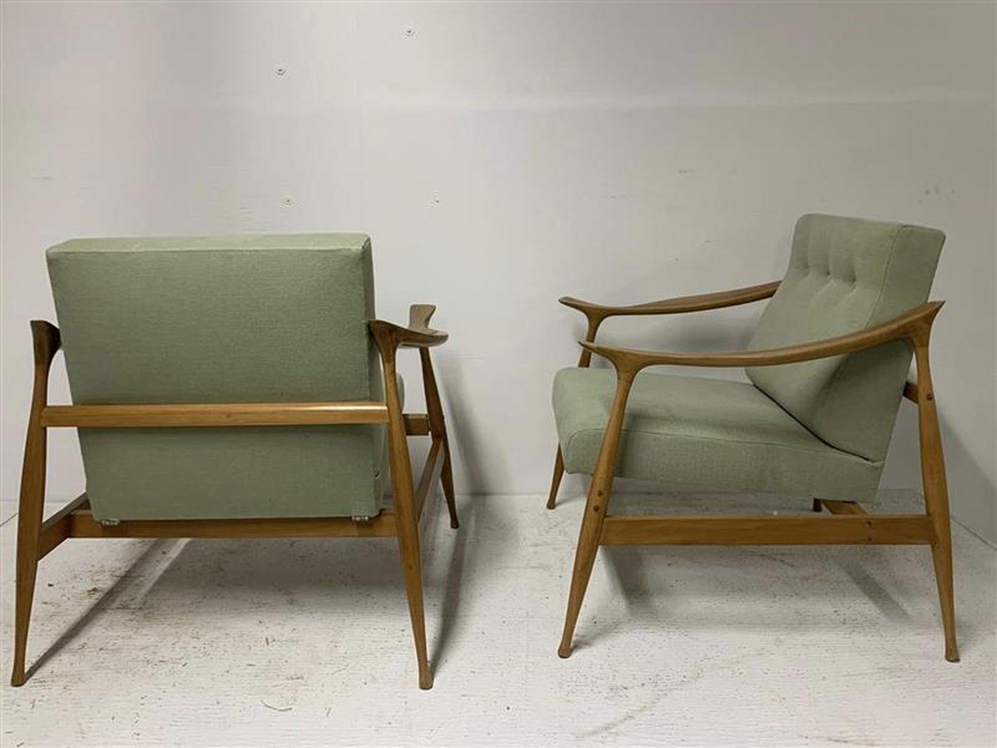 Milieu du XXe siècle Paire de chaises d'Ico Parisi pour Fratelli Reguitti en vente