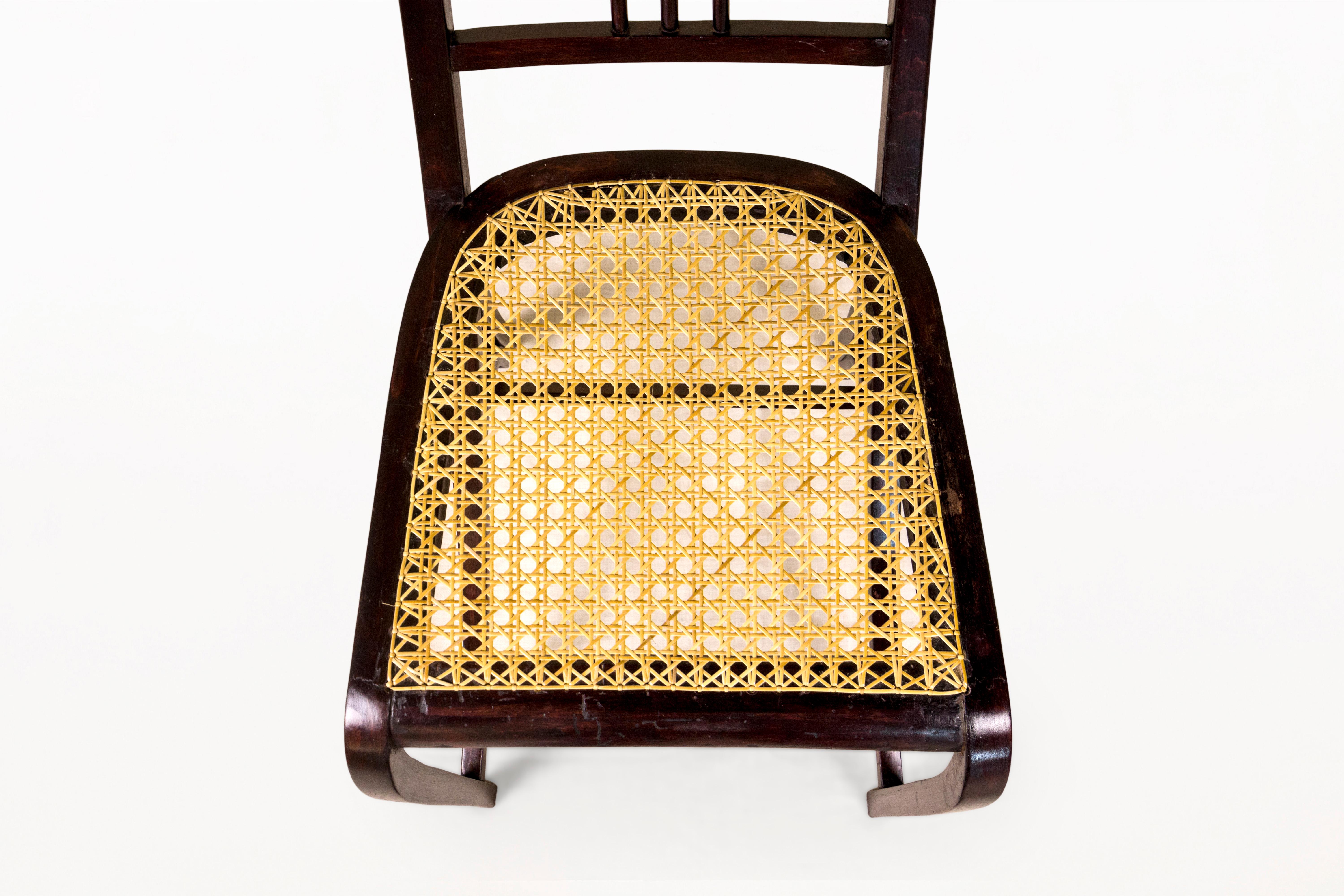 Pareja de sillas de Josef Hoffmann, Modelo 511, para Thonet, Circa 1904, Austria siglo XX en venta