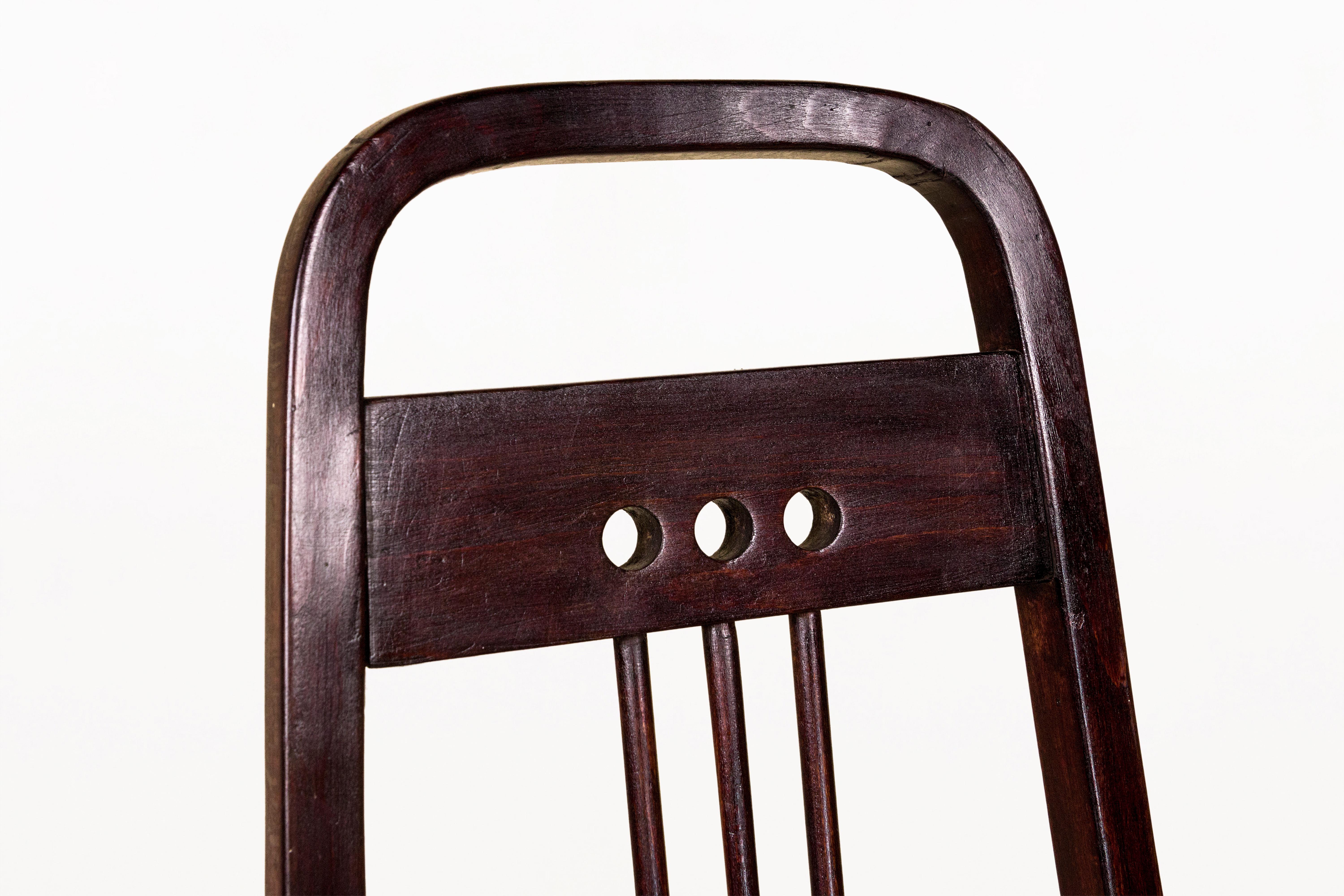 Pareja de sillas de Josef Hoffmann, Modelo 511, para Thonet, Circa 1904, Austria Haya en venta