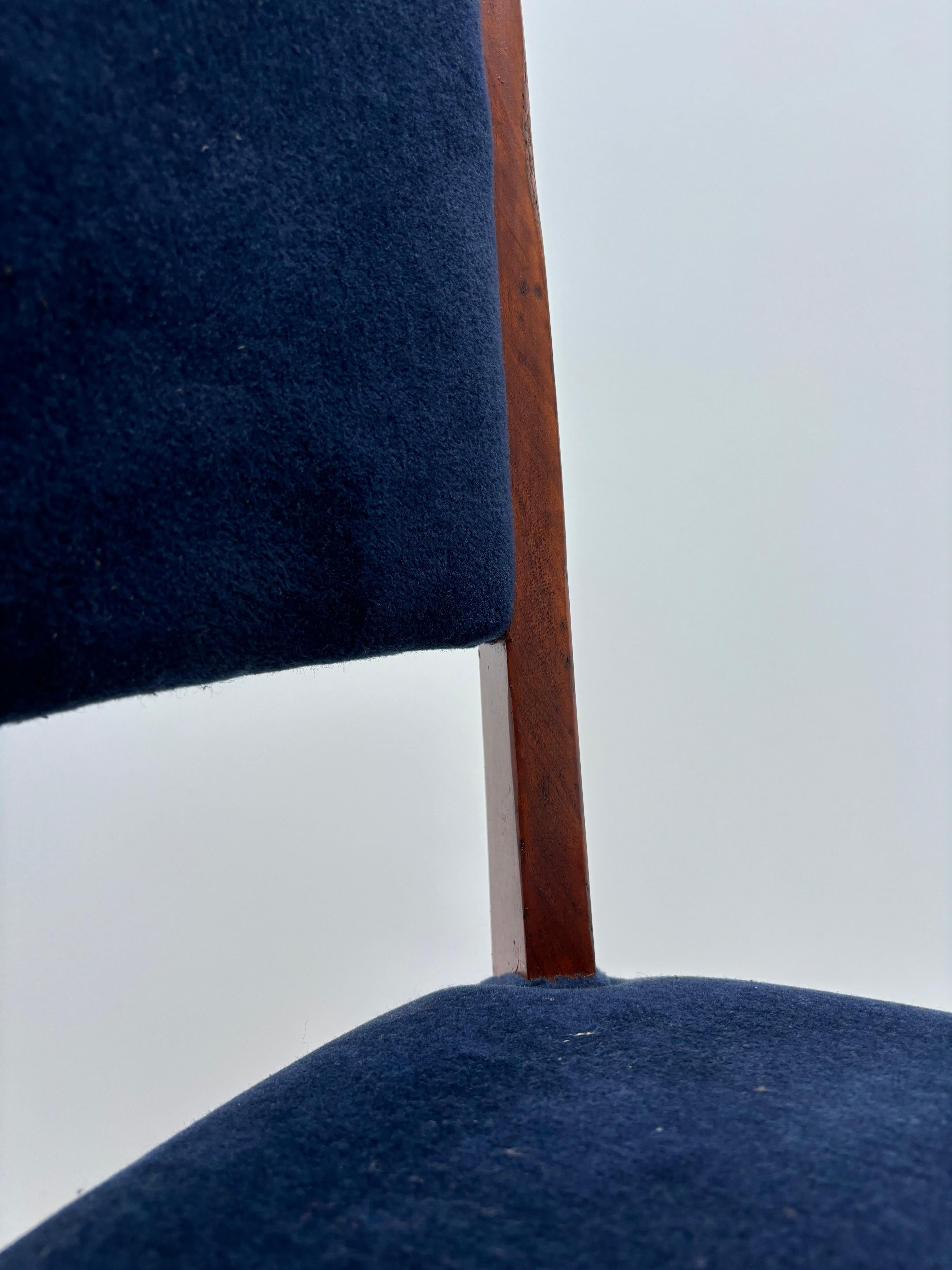 Coppia di sedie di Lina Bo Bardi in vendita 5