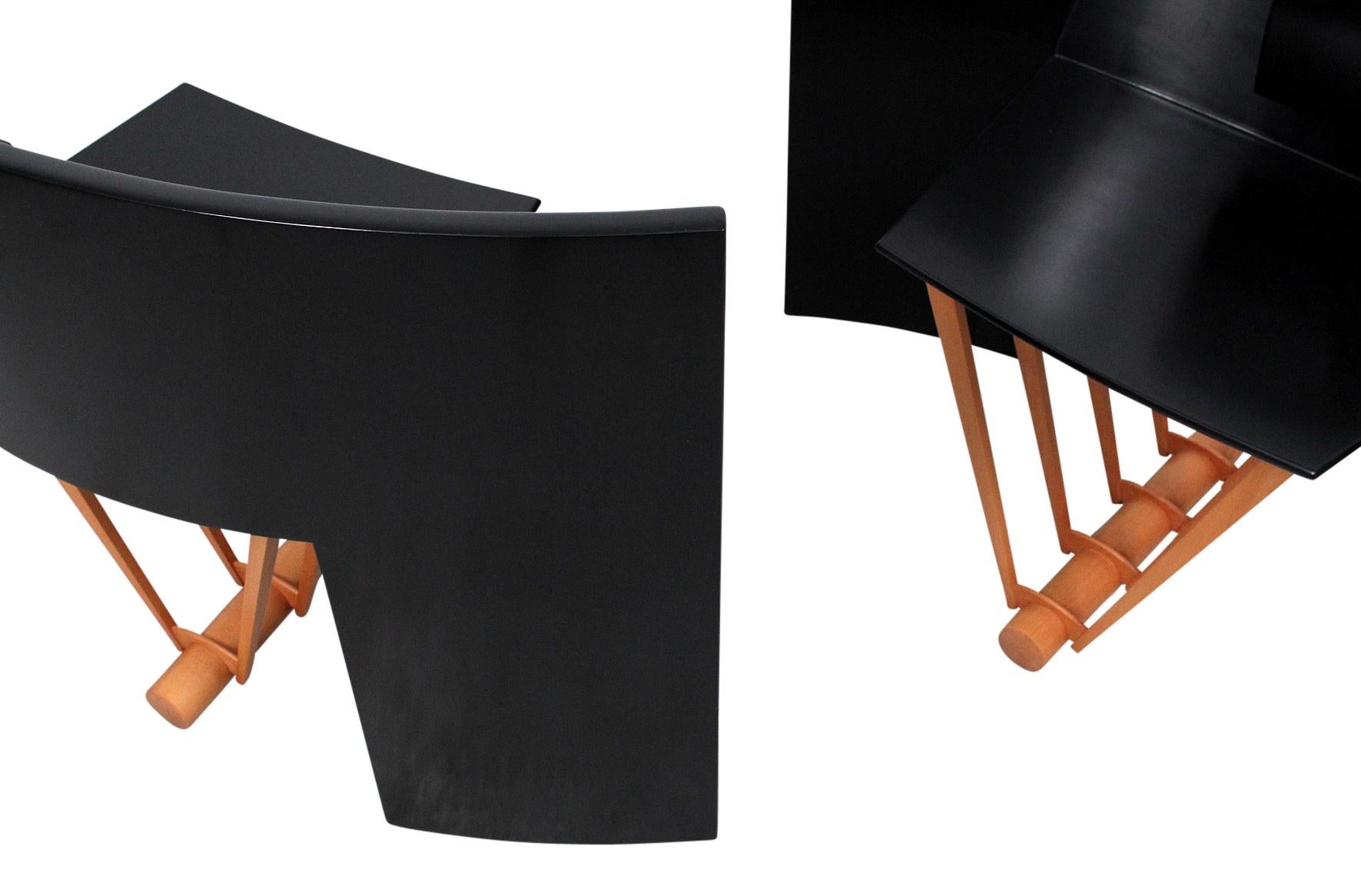 Paire de chaises par Thomas Hucker 1