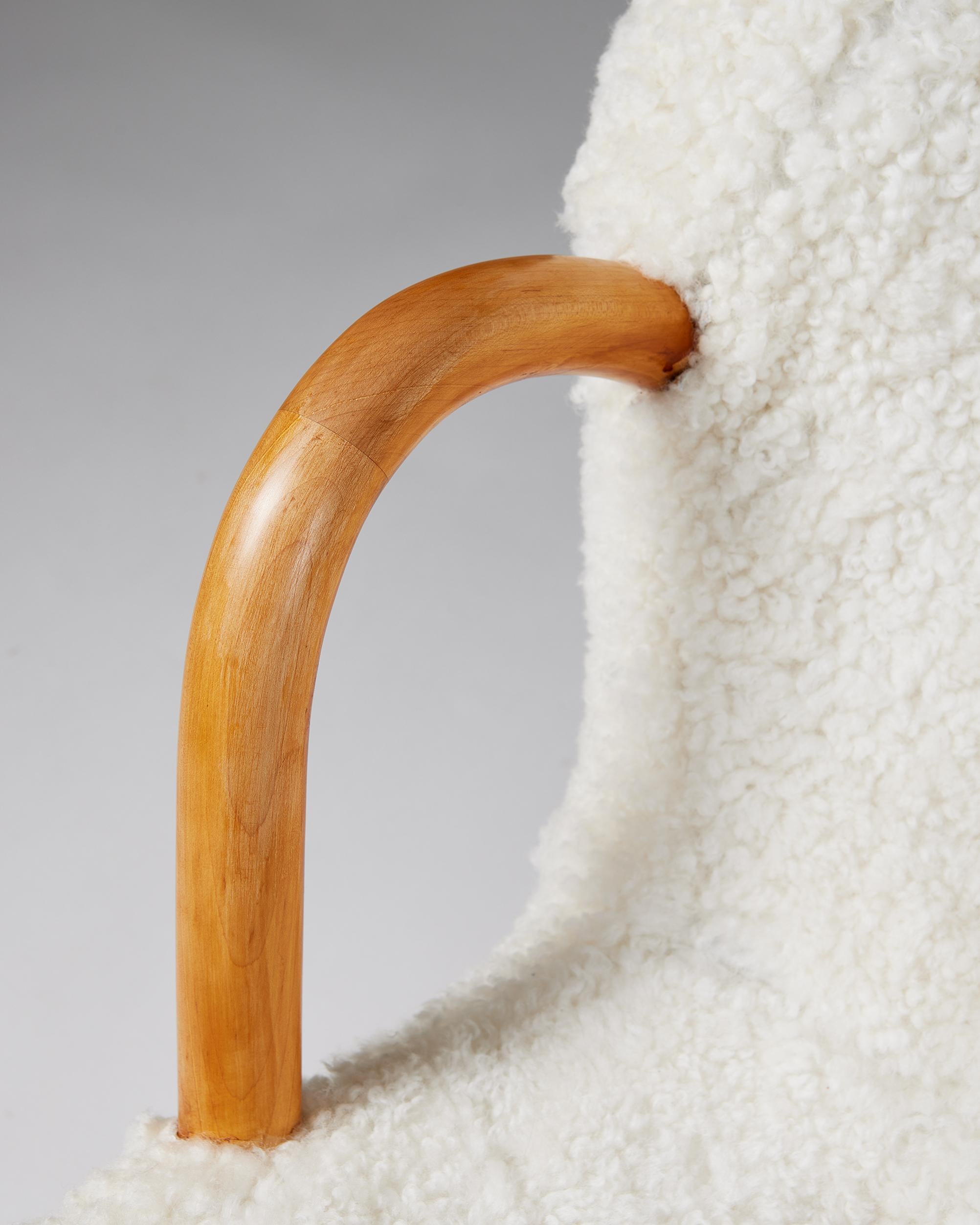 Pair of Chairs ‘Clam’ Designed by Arnold Madsen for Madsen & Schubell 4