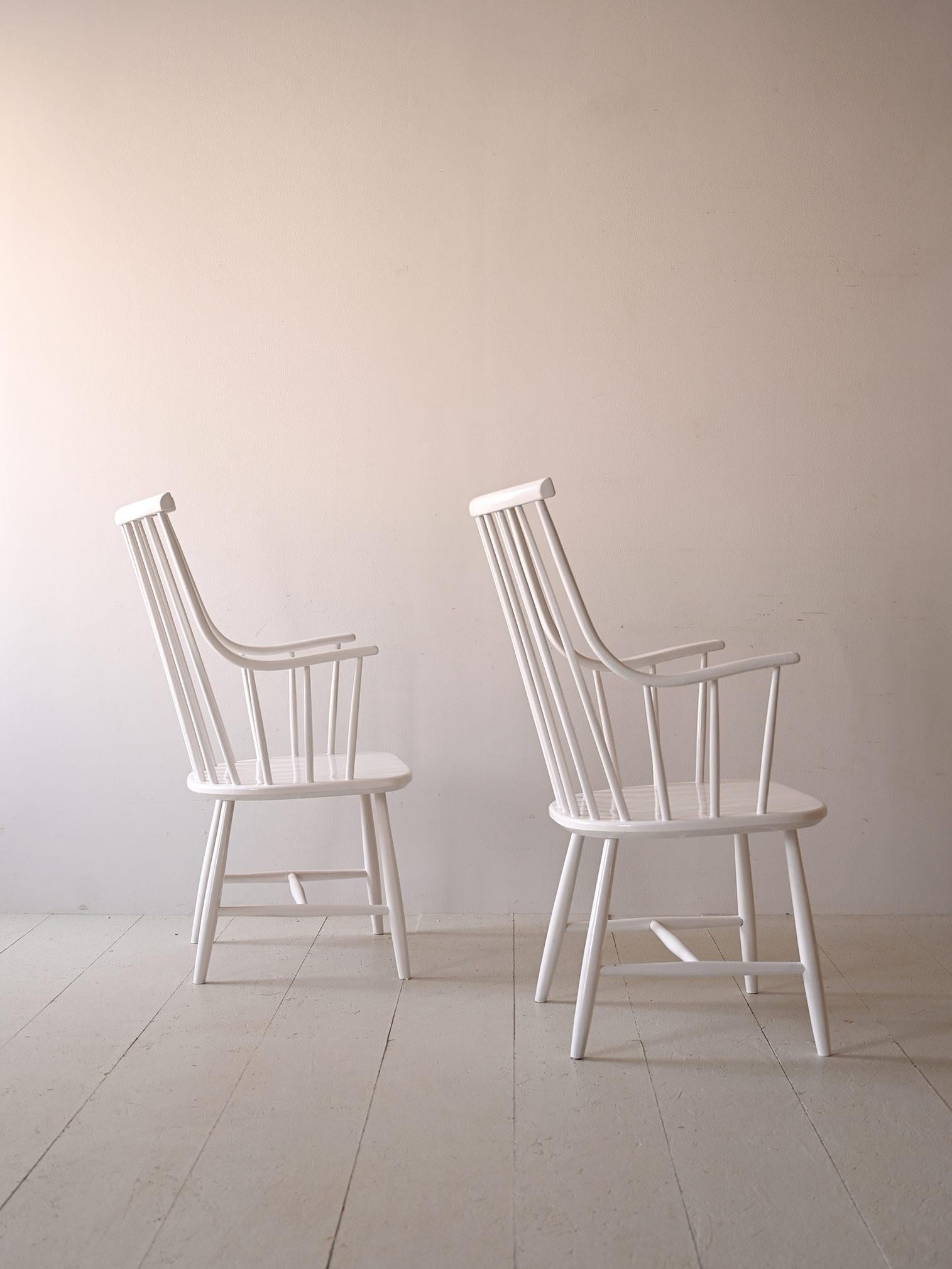 Scandinave moderne Paire de chaises conçues par Lena Larsson, modèle «GRANDESSA » en vente