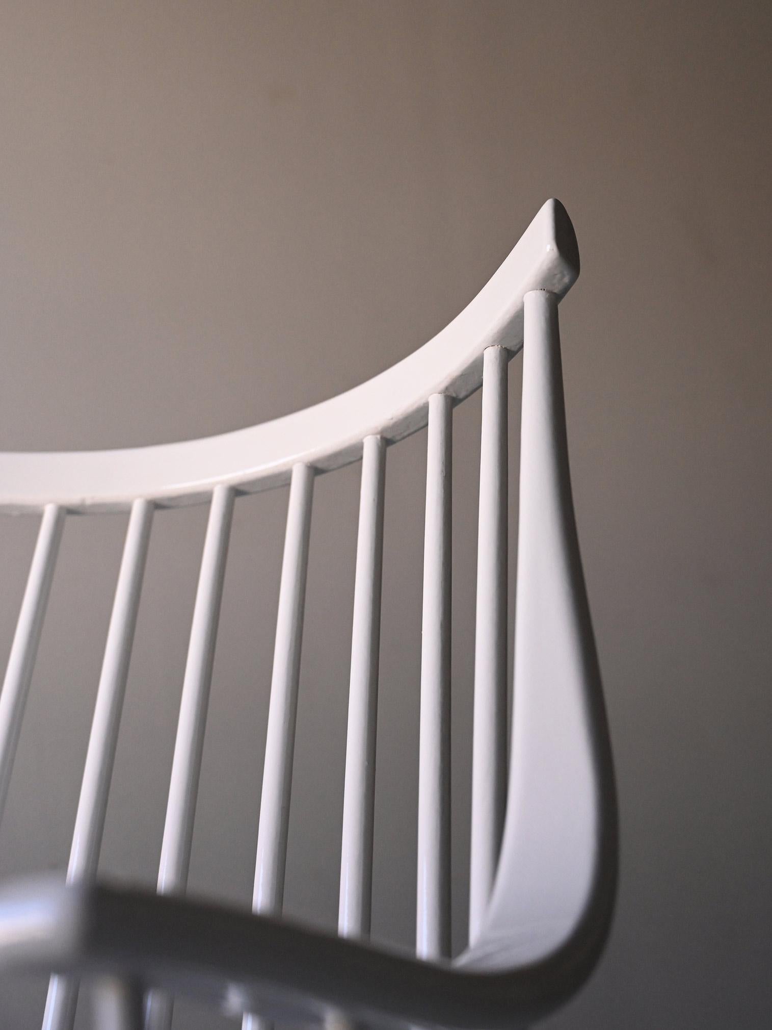 Paire de chaises conçues par Lena Larsson, modèle «GRANDESSA » en vente 1