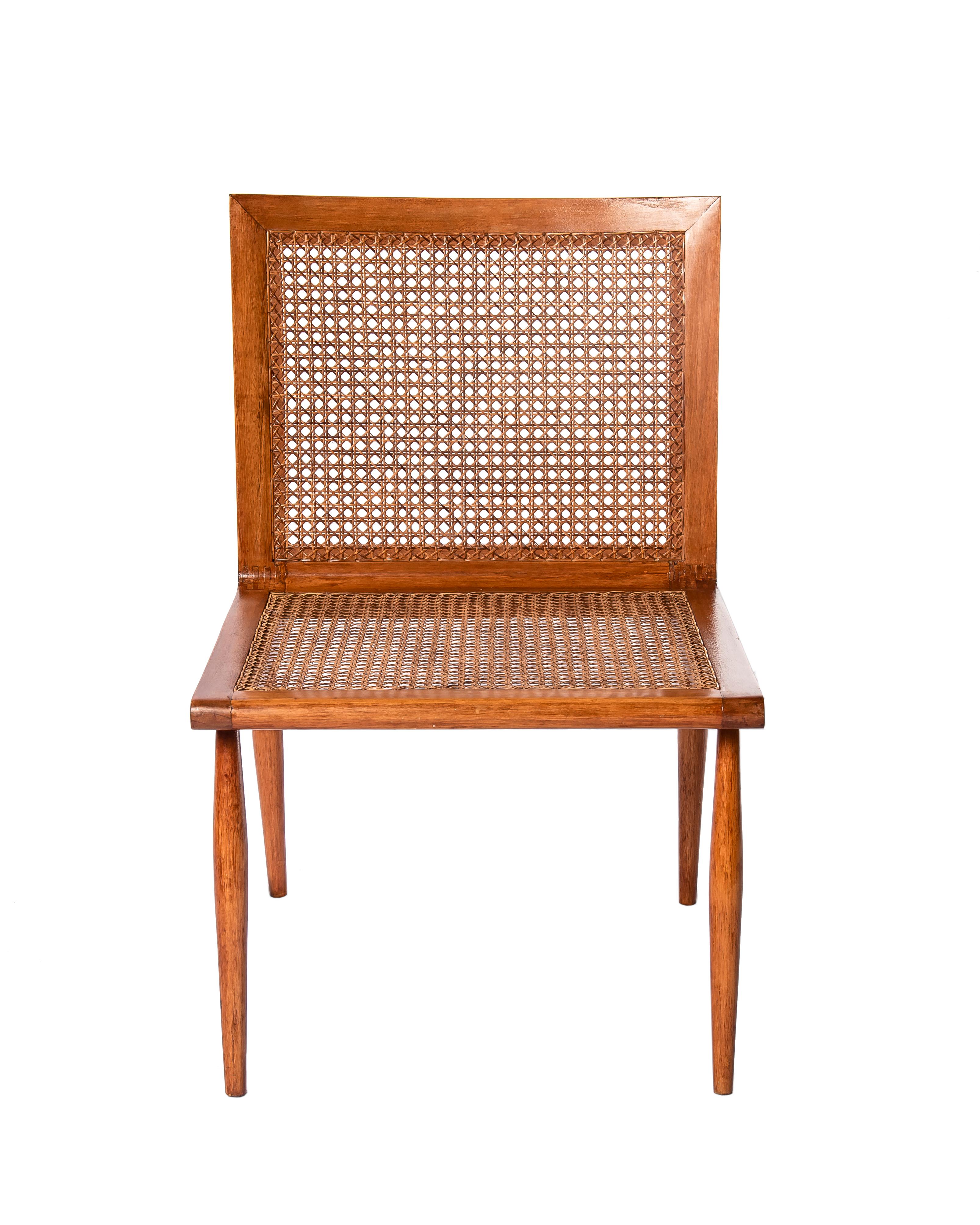 Brasiliano Coppia di sedie in vendita