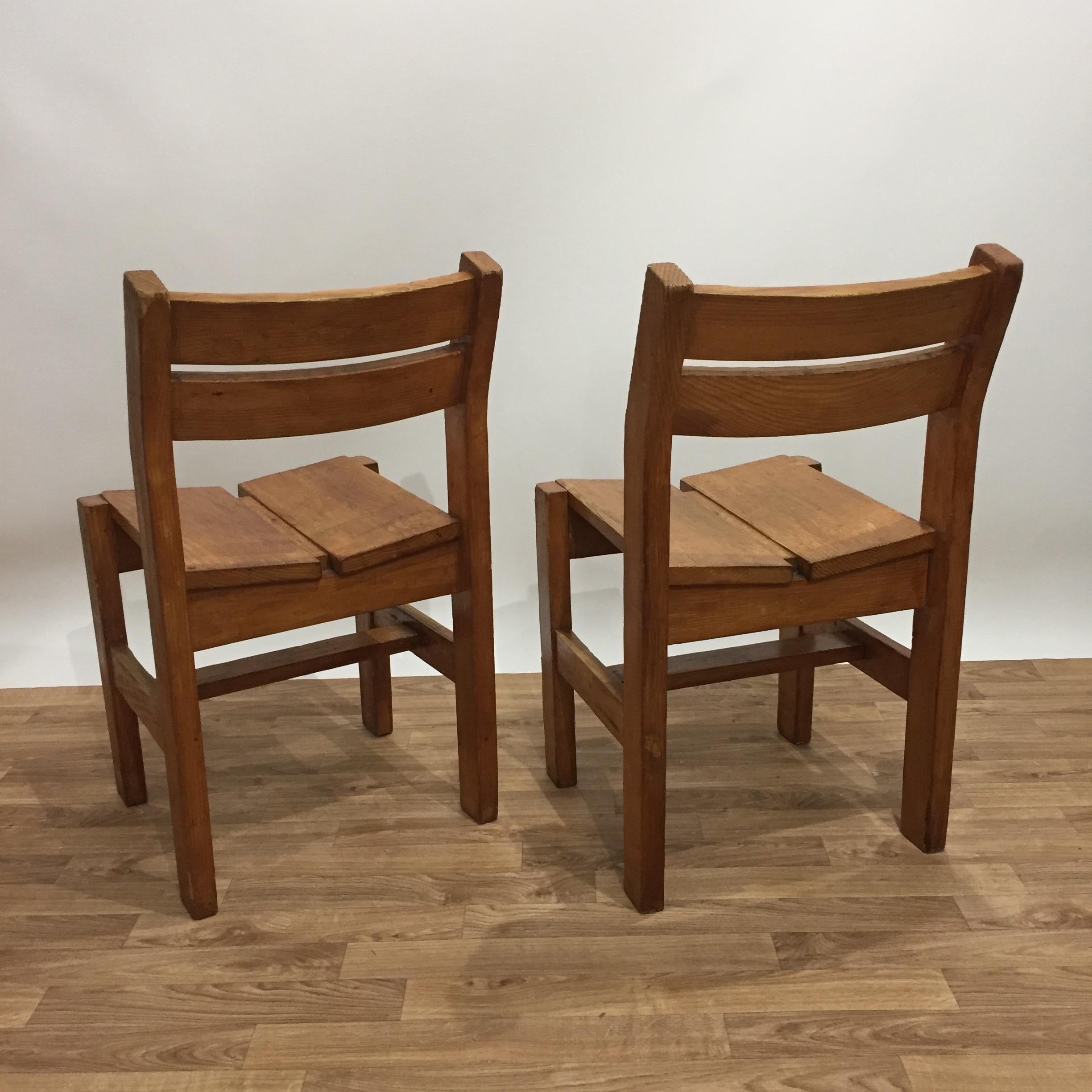 Pair of Chairs from Les Arcs, France, 1960 In Good Condition For Sale In PARIS, FR