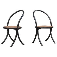 Pair of Chairs in Curved Bentwood in Black Lacquer Straw Seat Thonet