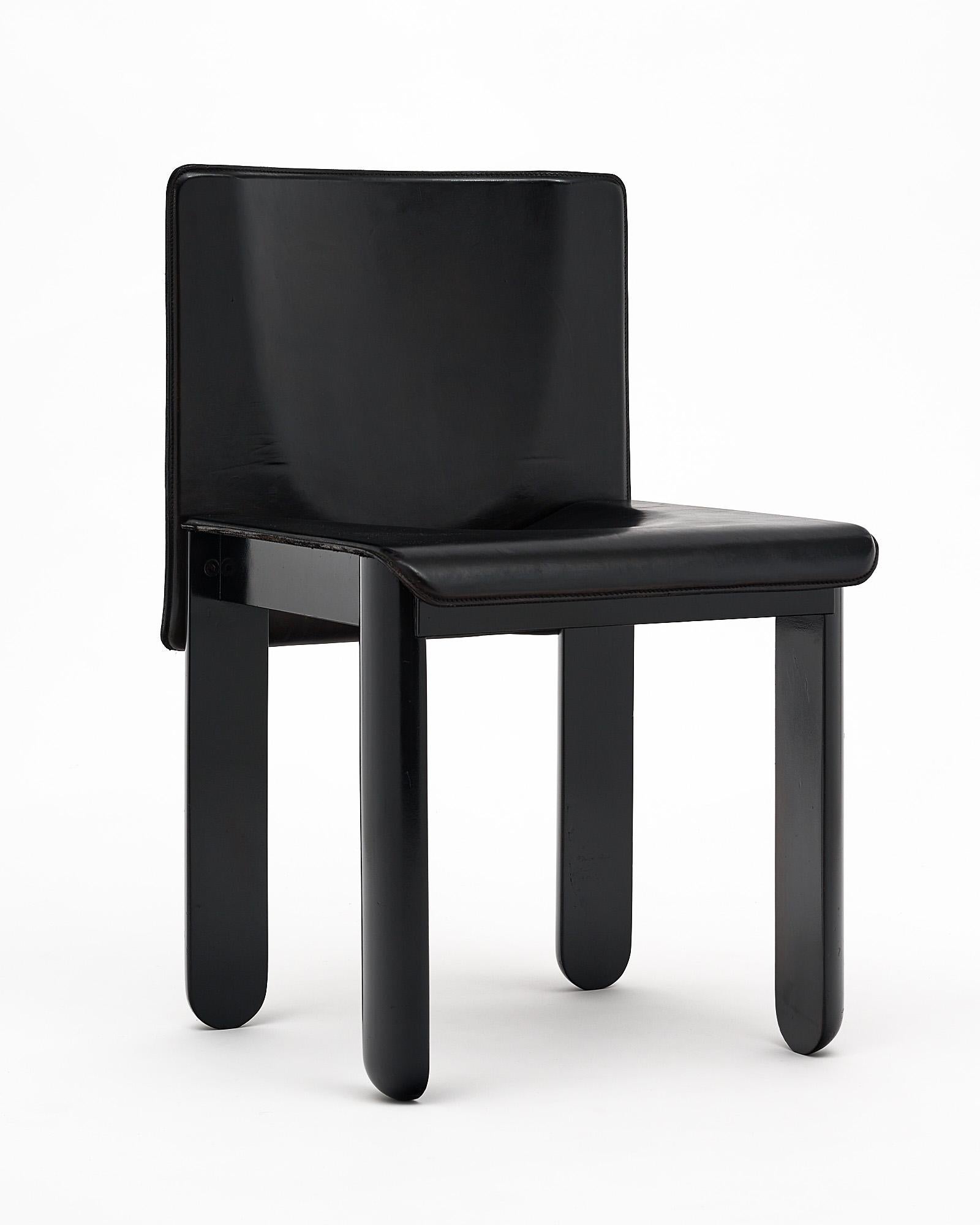 Paar Stühle im Stil von Afra und Tobia Scarpa (Moderne der Mitte des Jahrhunderts) im Angebot