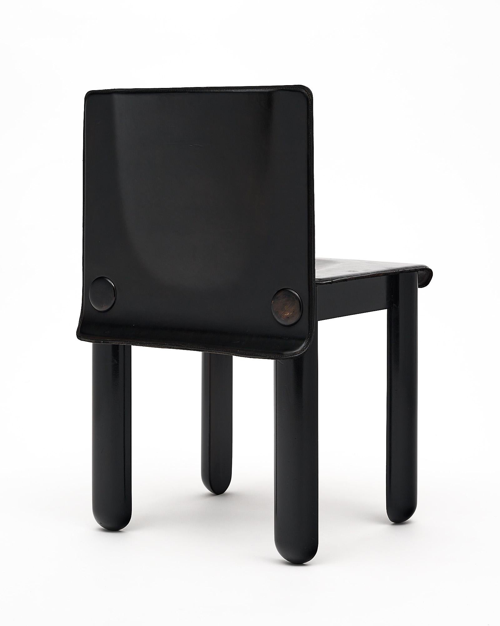 Paar Stühle im Stil von Afra und Tobia Scarpa im Angebot 1
