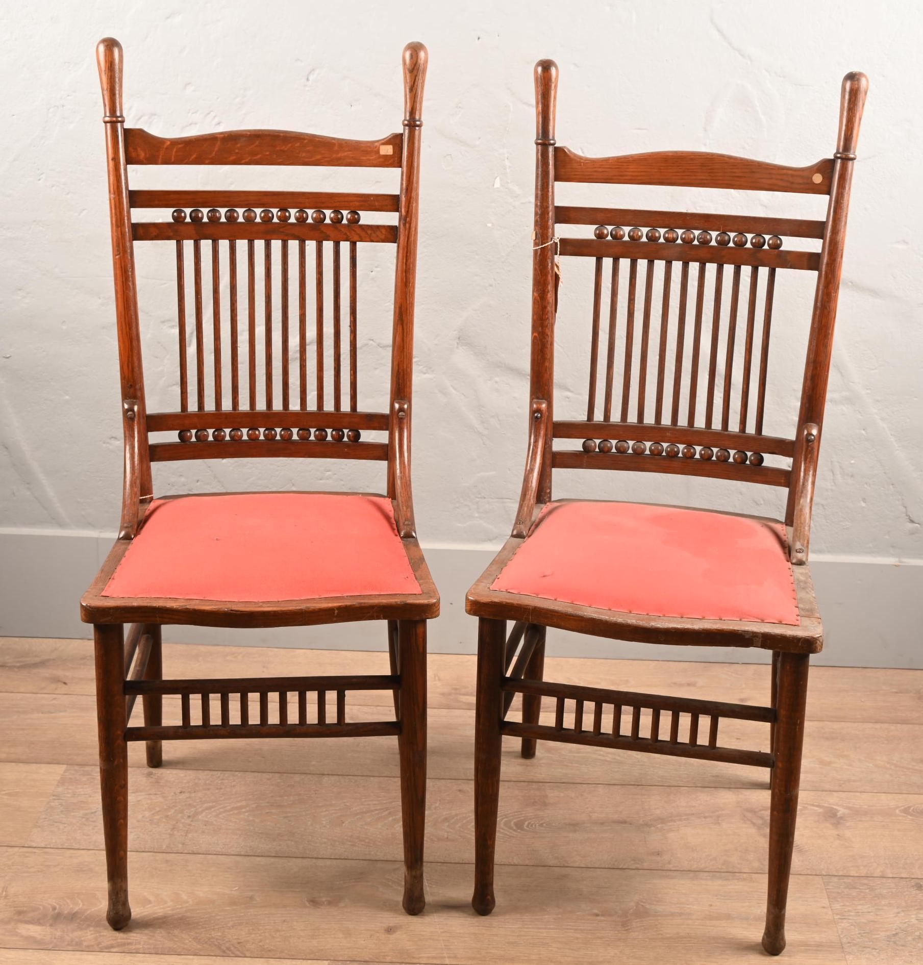 Autrichien Paire de chaises dans le style de The Thonet, Autriche, XIXe siècle en vente