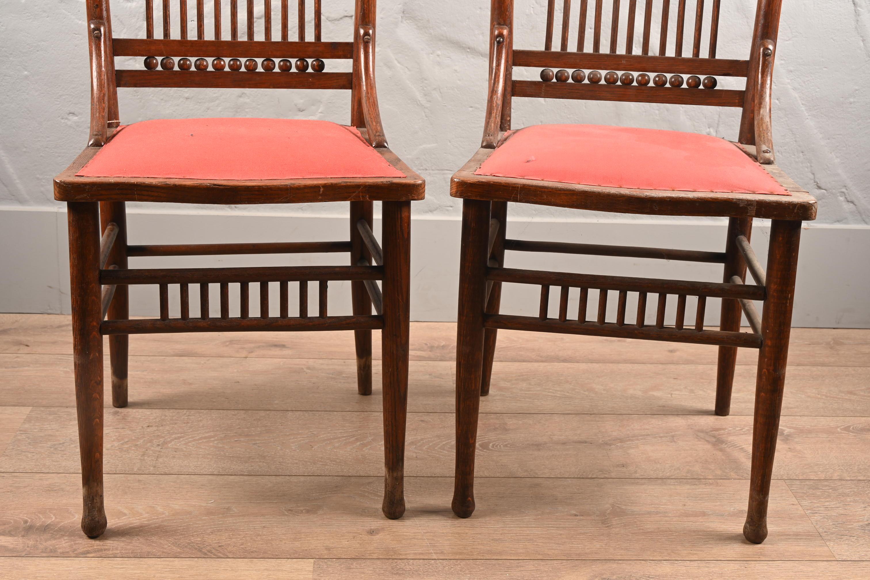 Chêne Paire de chaises dans le style de The Thonet, Autriche, XIXe siècle en vente