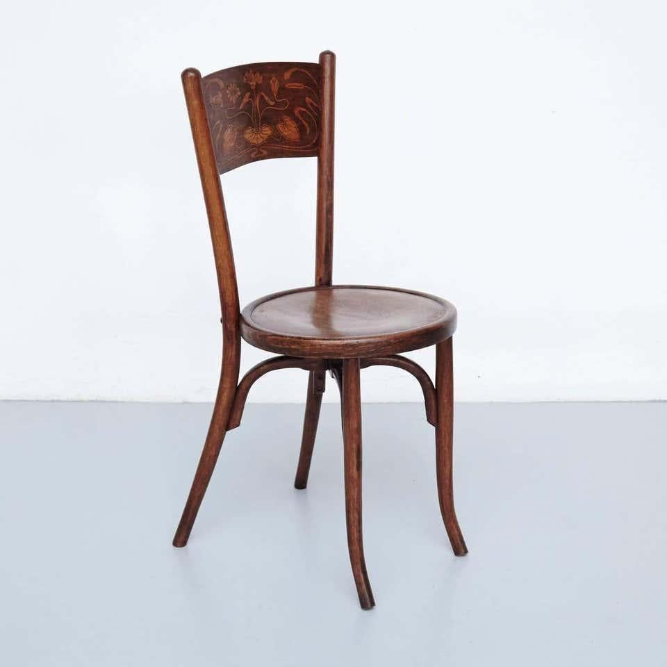 Spanish Pair of Chairs in the Style of Thonet by Codina, circa 1930 For Sale
