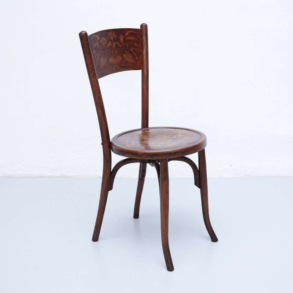Pair of Chairs in the Style of Thonet by Codina, circa 1930 For Sale 2