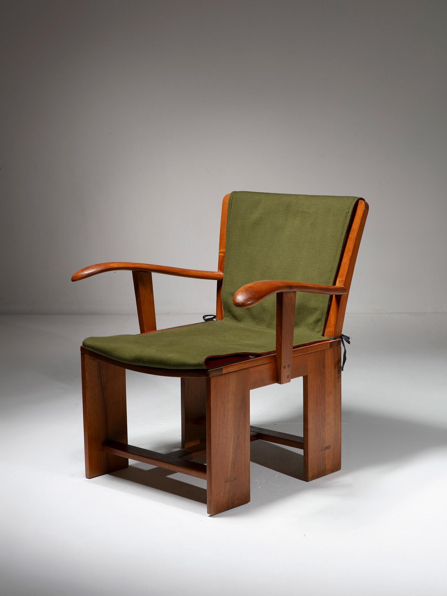 Paar Stühle Model No. 771 von Carlo Scarpa für Bernini, Italien, 1970er Jahre im Zustand „Gut“ im Angebot in Milan, IT