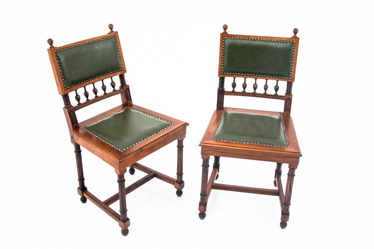 Norwegian Pair of chairs, Northern Europe, circa 1900. For Sale