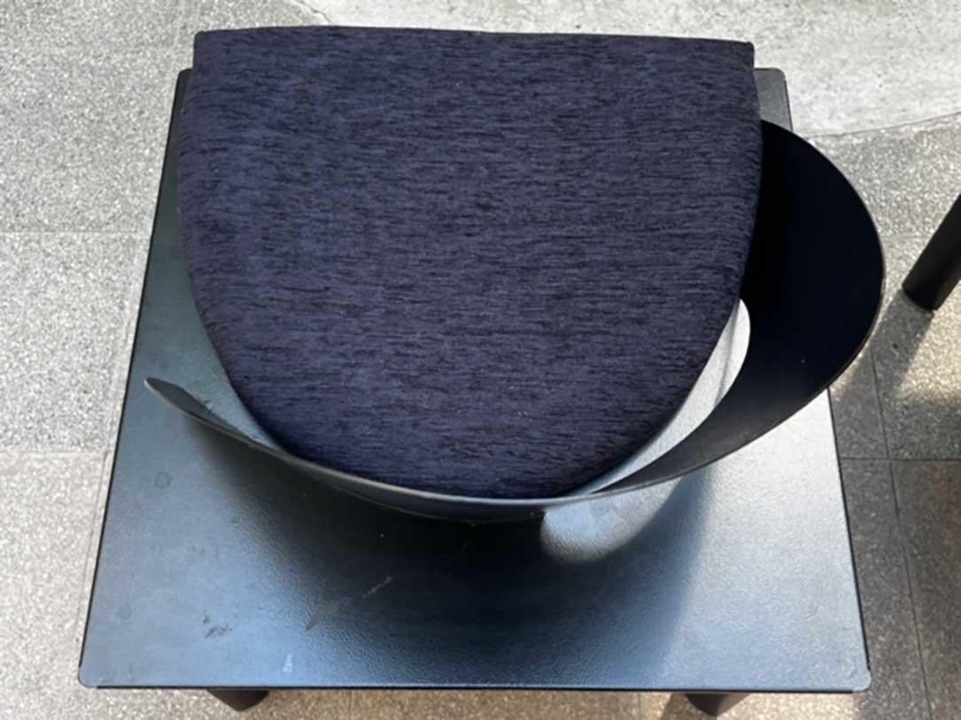 Paire de chaises Patrice Bonneau - Édition Genexco - vers 1980 en vente 3