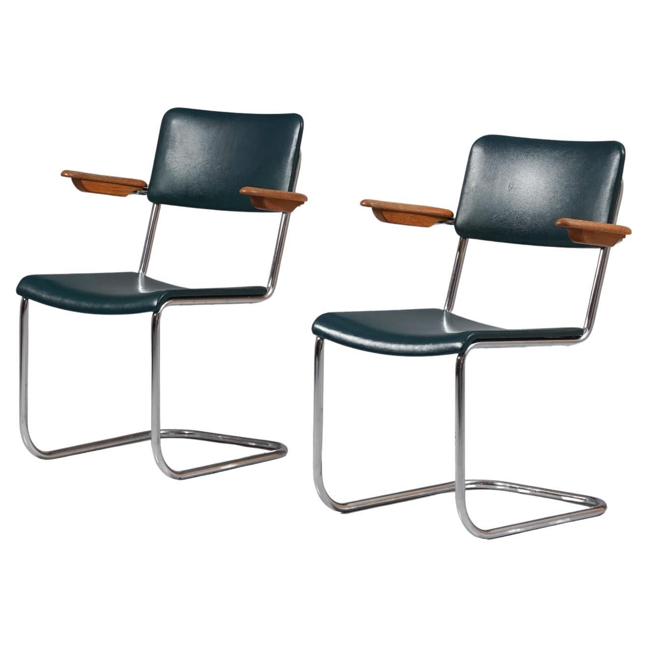 Paire de chaises, Verkstads AB Lindqvist, Suède, années 1940 en vente