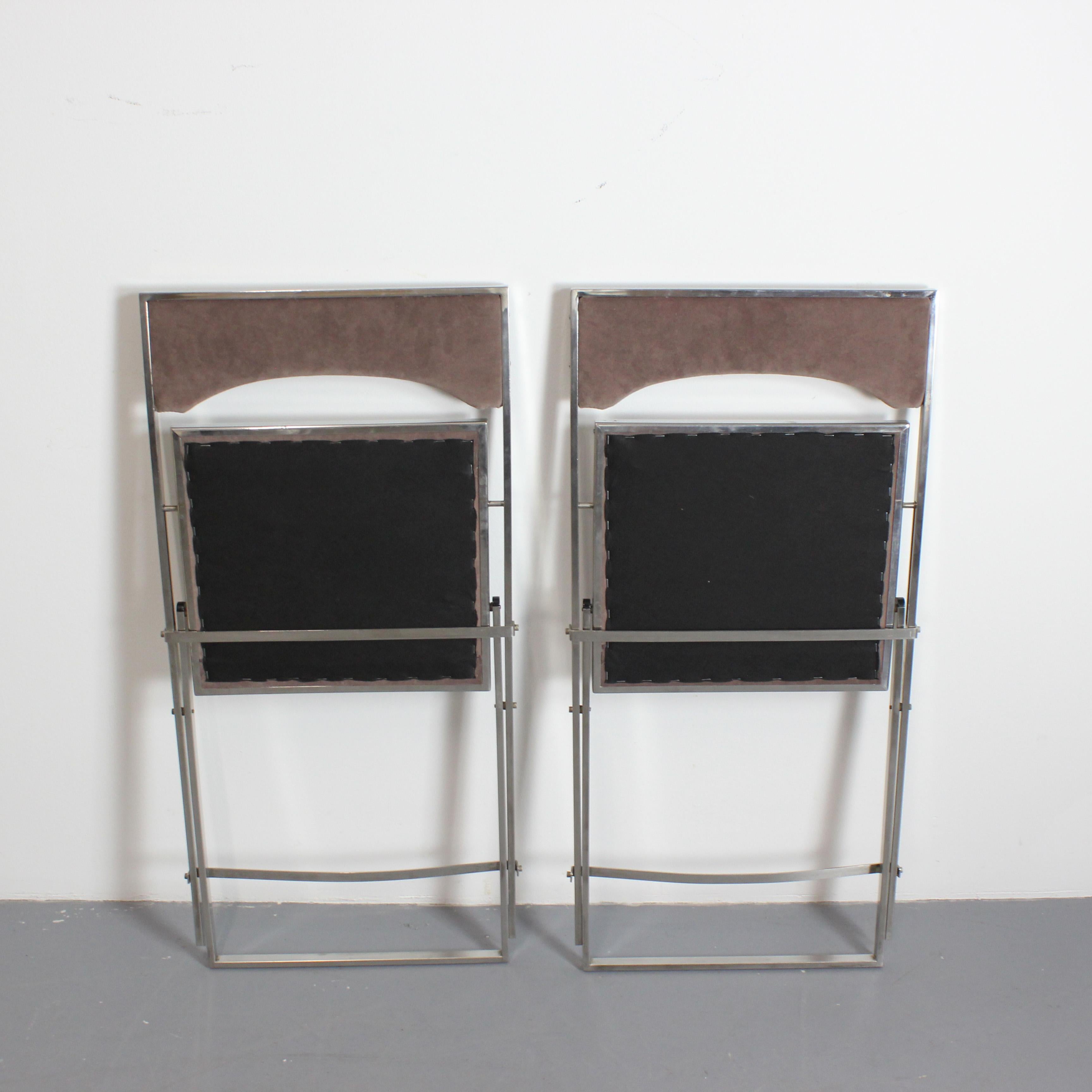 Paar Stühle mit verchromtem Metallgestell und brauner Chenille-Polsterung im Angebot 4