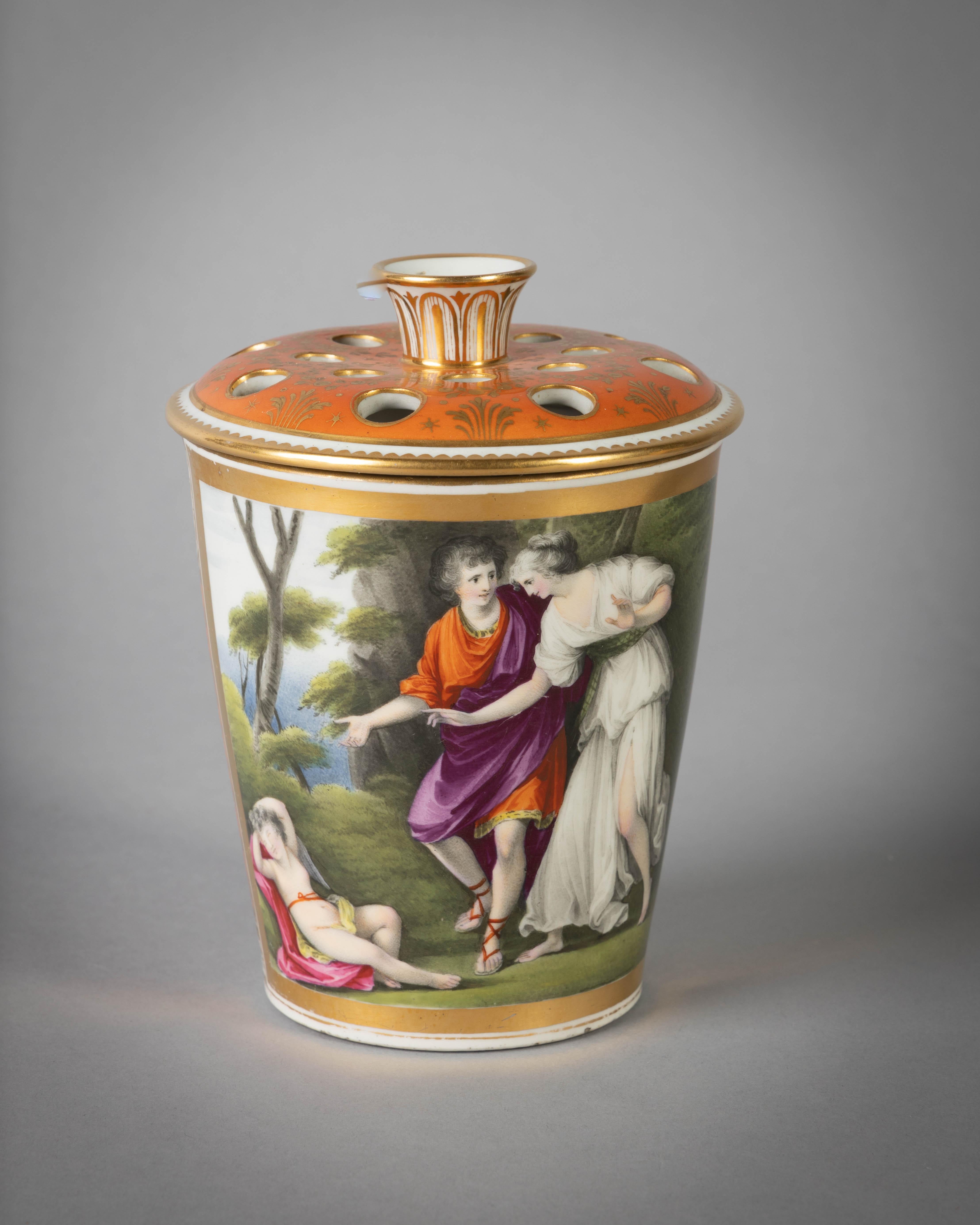 Pair of Chamberlains Worcester Orange and Gilt Ground Bough Pots, circa 1800 In Good Condition For Sale In New York, NY