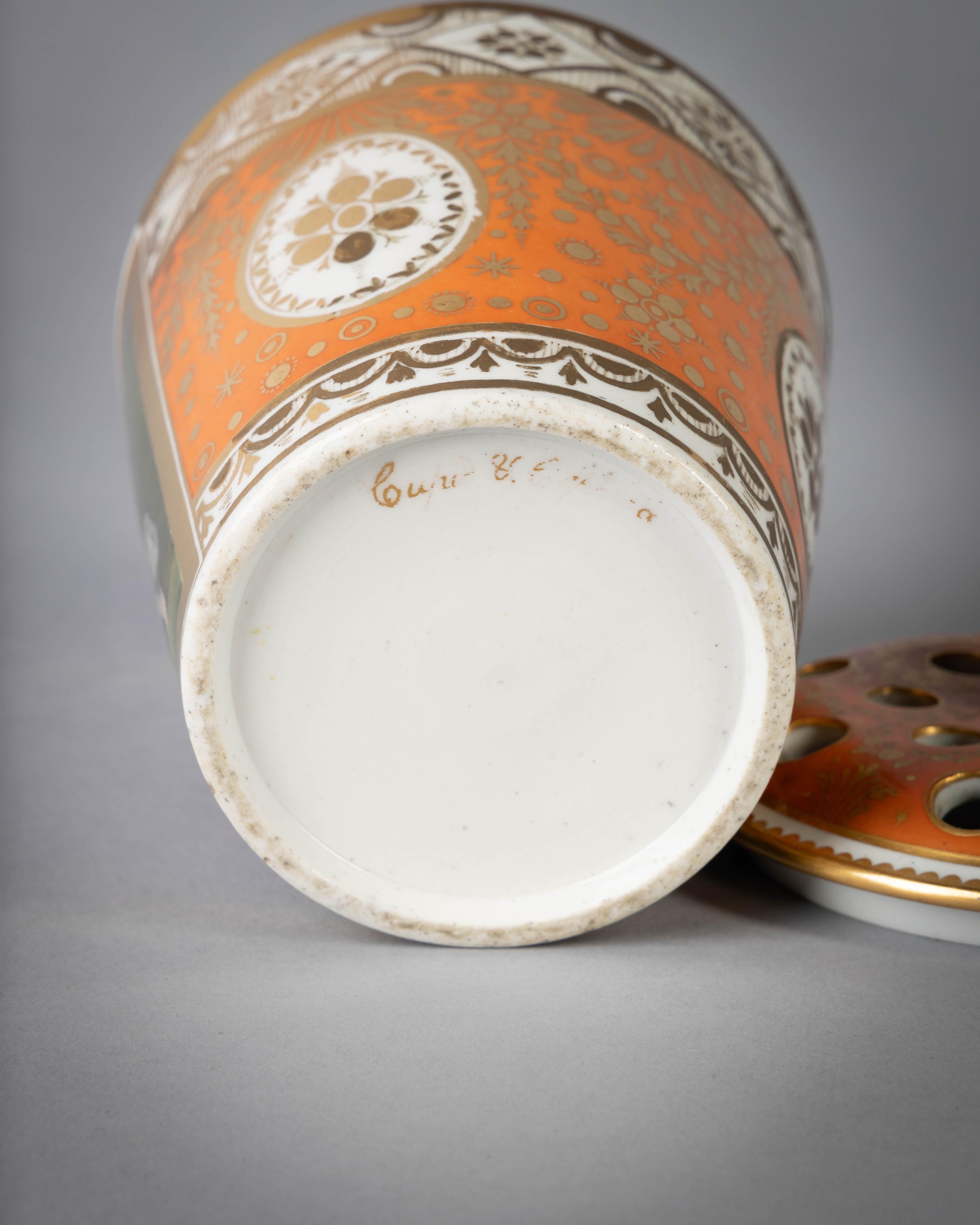 Porcelain Pair of Chamberlains Worcester Orange and Gilt Ground Bough Pots, circa 1800 For Sale