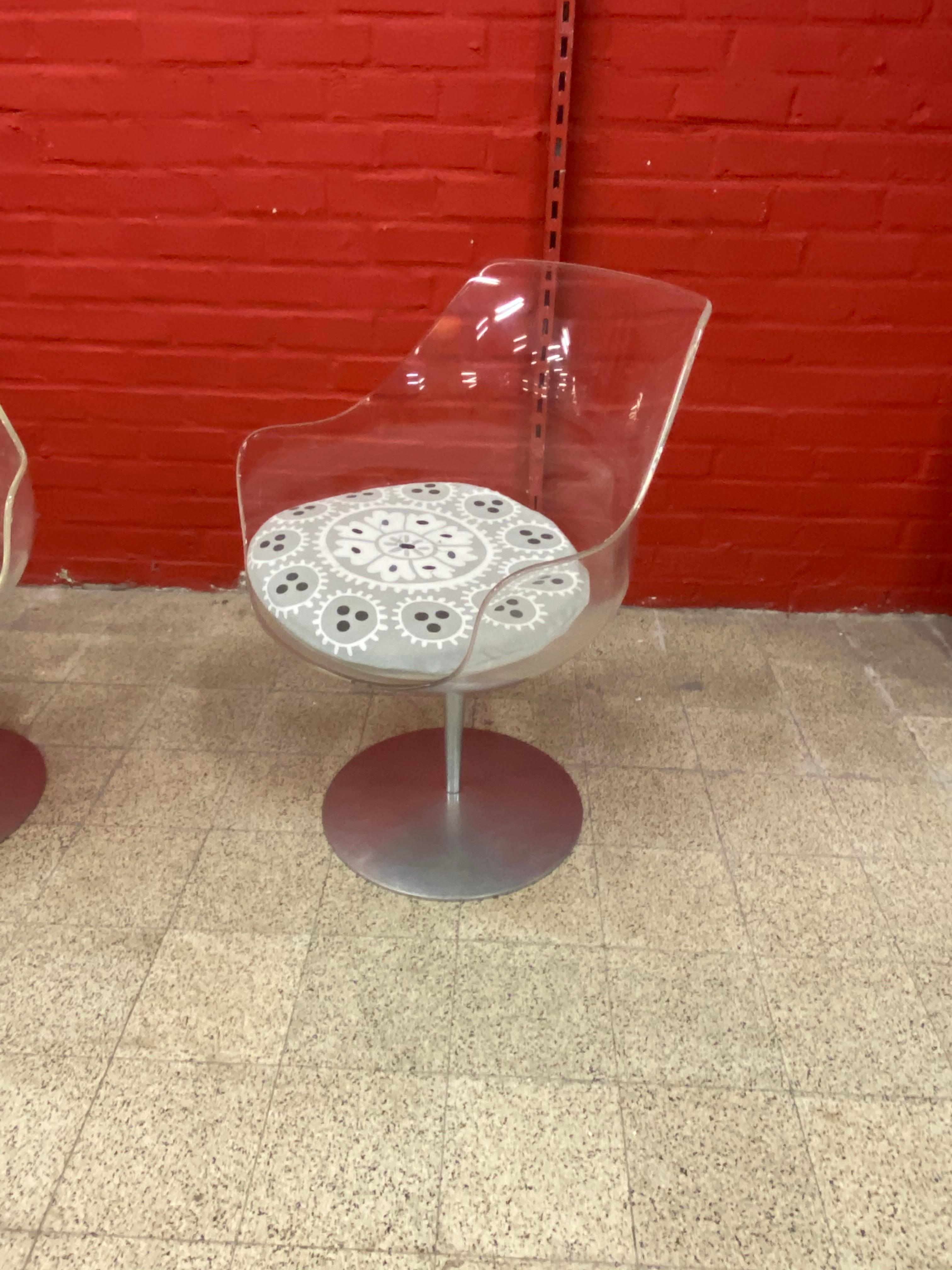 Mid-Century Modern Pair of Champagne Chairs, Estelle and Erwin Laverne For Sale