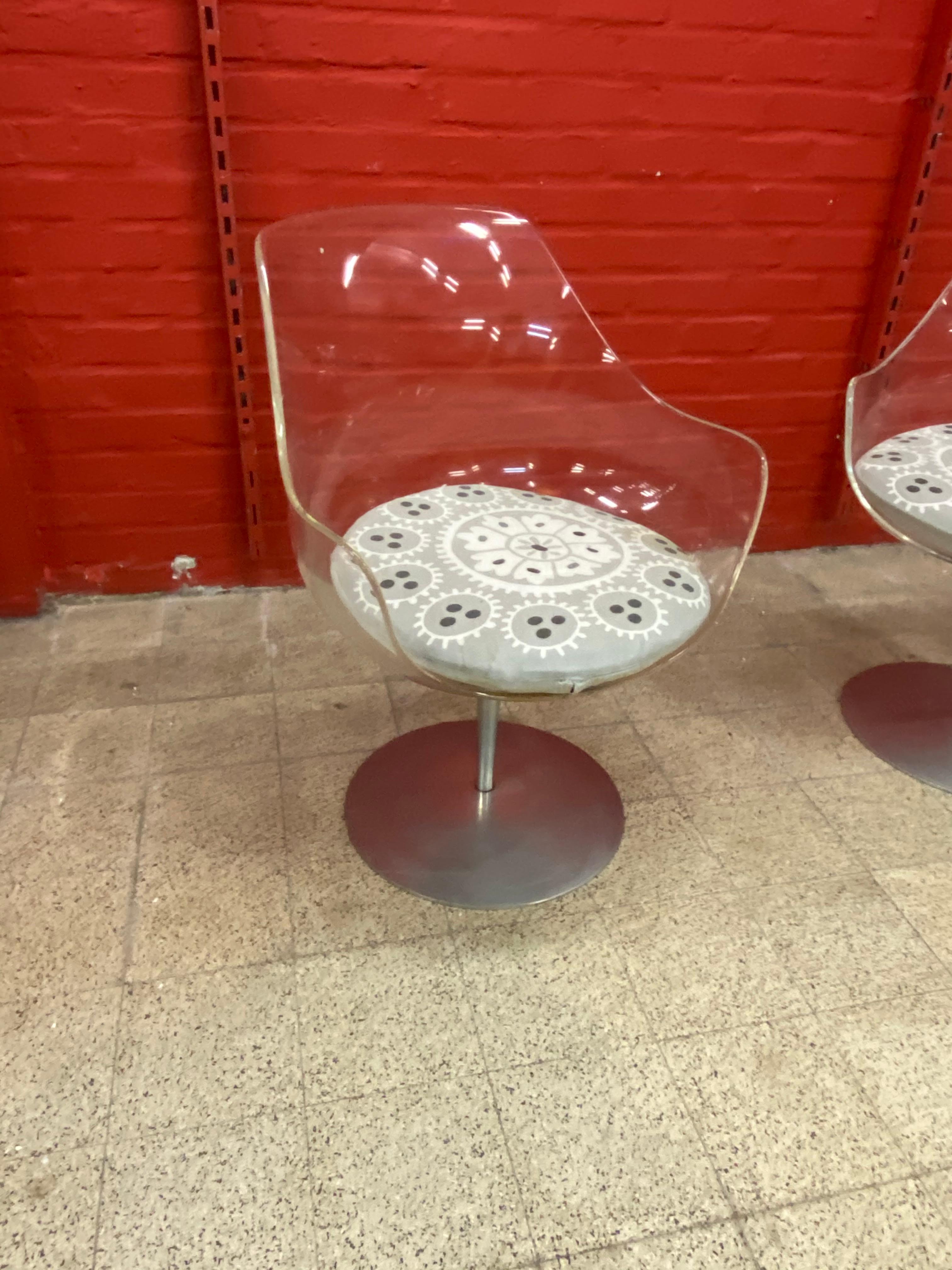 Aluminum Pair of Champagne Chairs, Estelle and Erwin Laverne For Sale