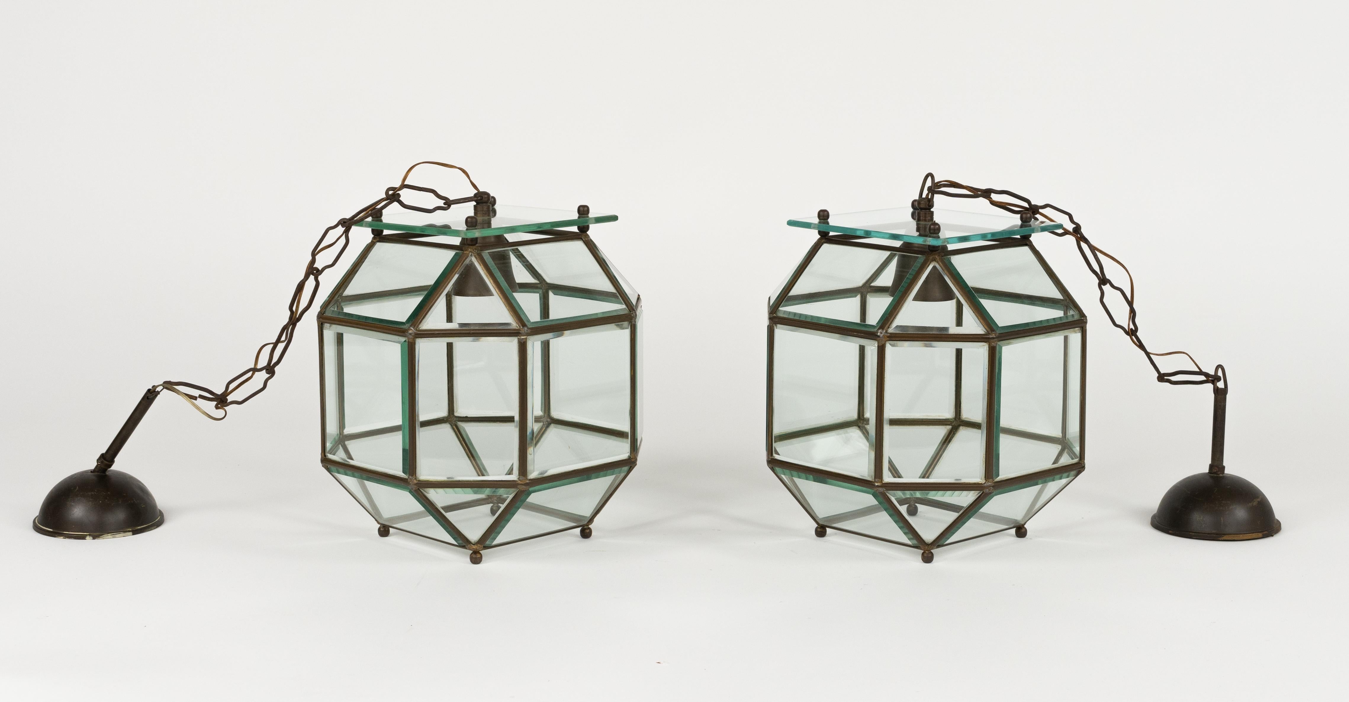 Italian Pair of  Chandelier in Brass and Beveled Glass Adolf Loos Style, Italy 1950s For Sale