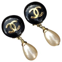 Vintage Pair of Chanel Black Enamel Faux Pearl Drop Earclips Clip On Earrings