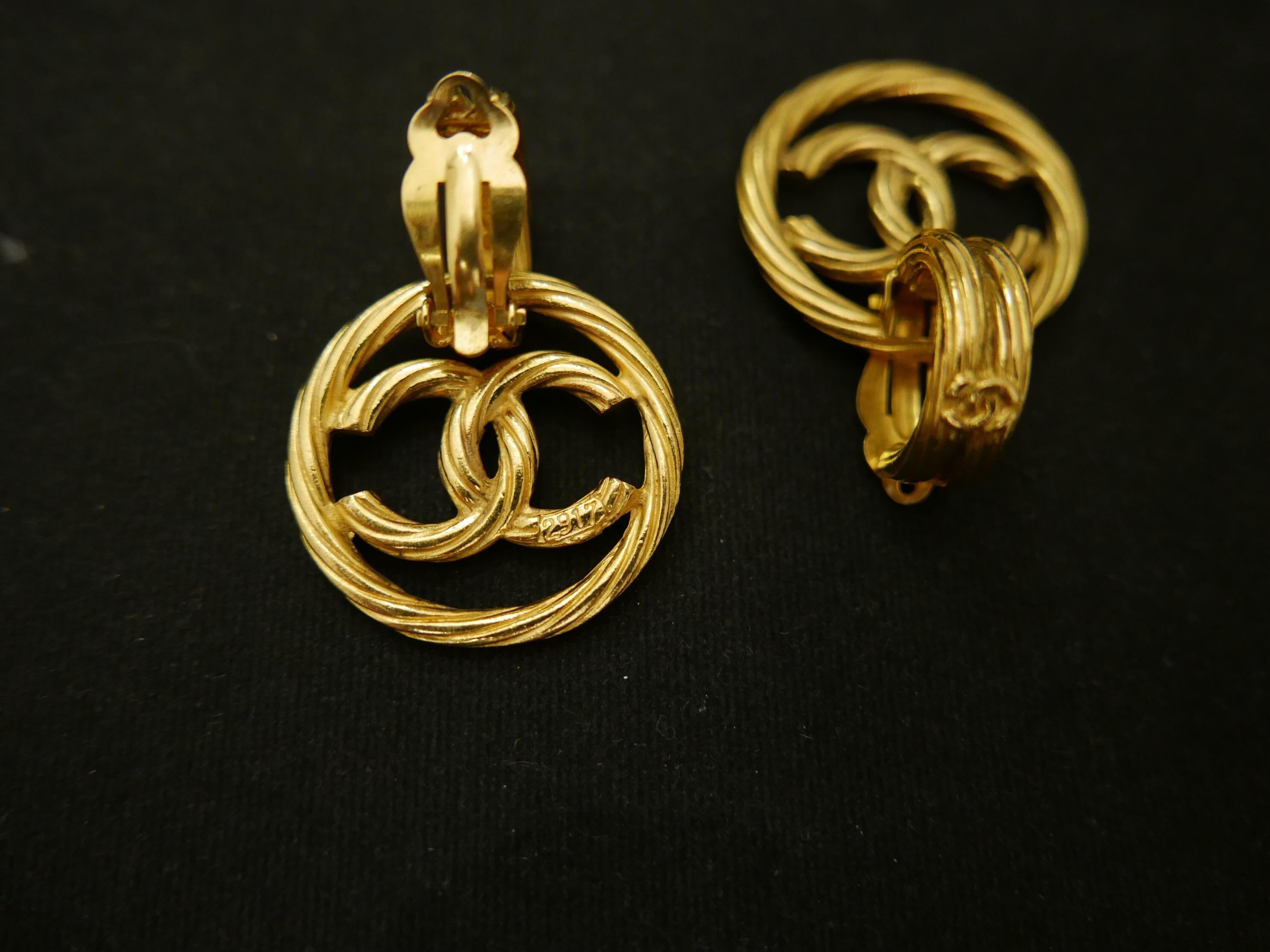 Pair of CHANEL Gold Toned CC Dangle Earclips Clip On Earrings 4