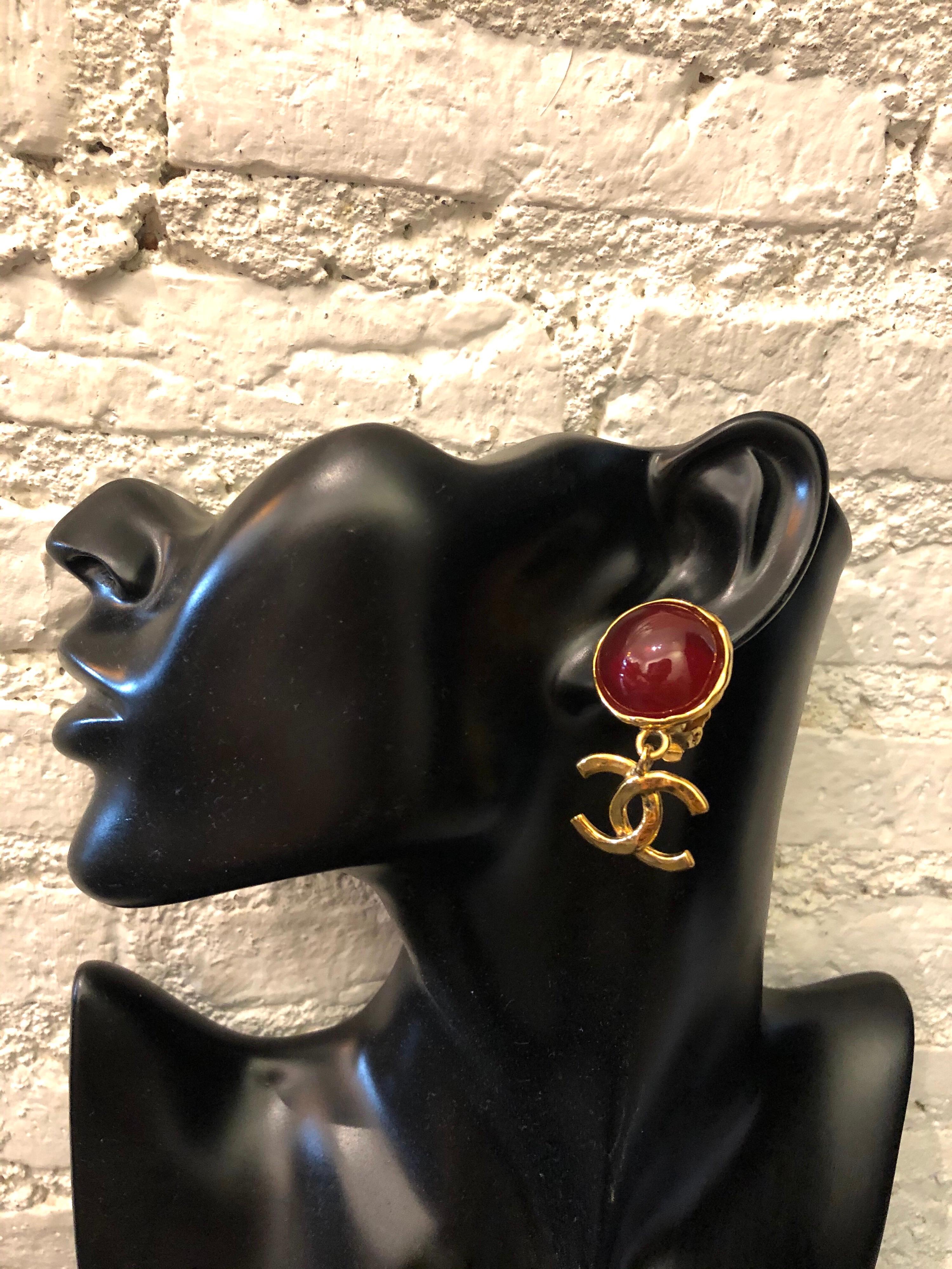 Women's Pair of CHANEL Gold Toned Red Gripoix Dangle Earclips Clip On Earrings