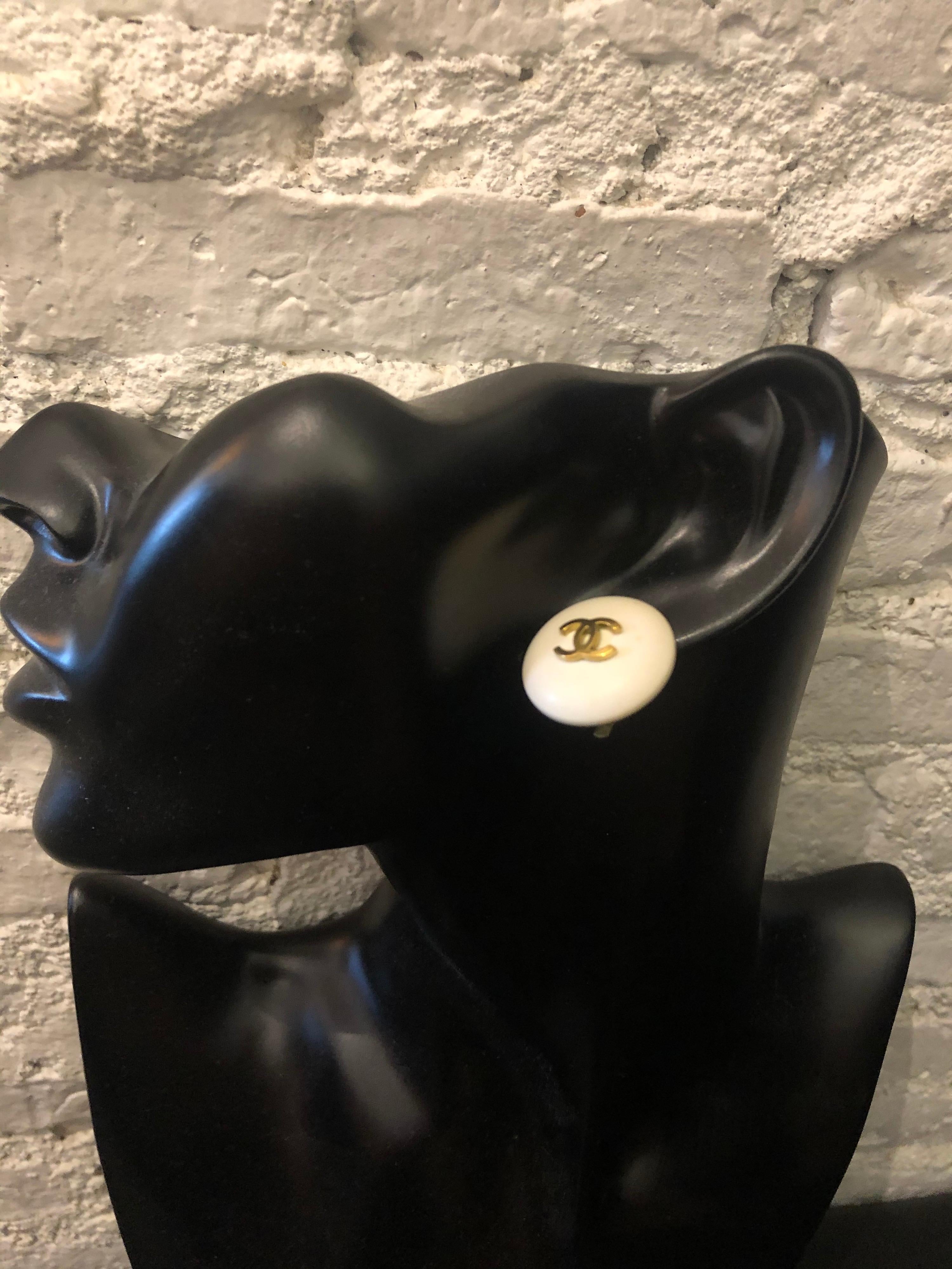 1990s Vintage CHANEL Resin Button CC Earclips Clip On Earrings Ivory 1