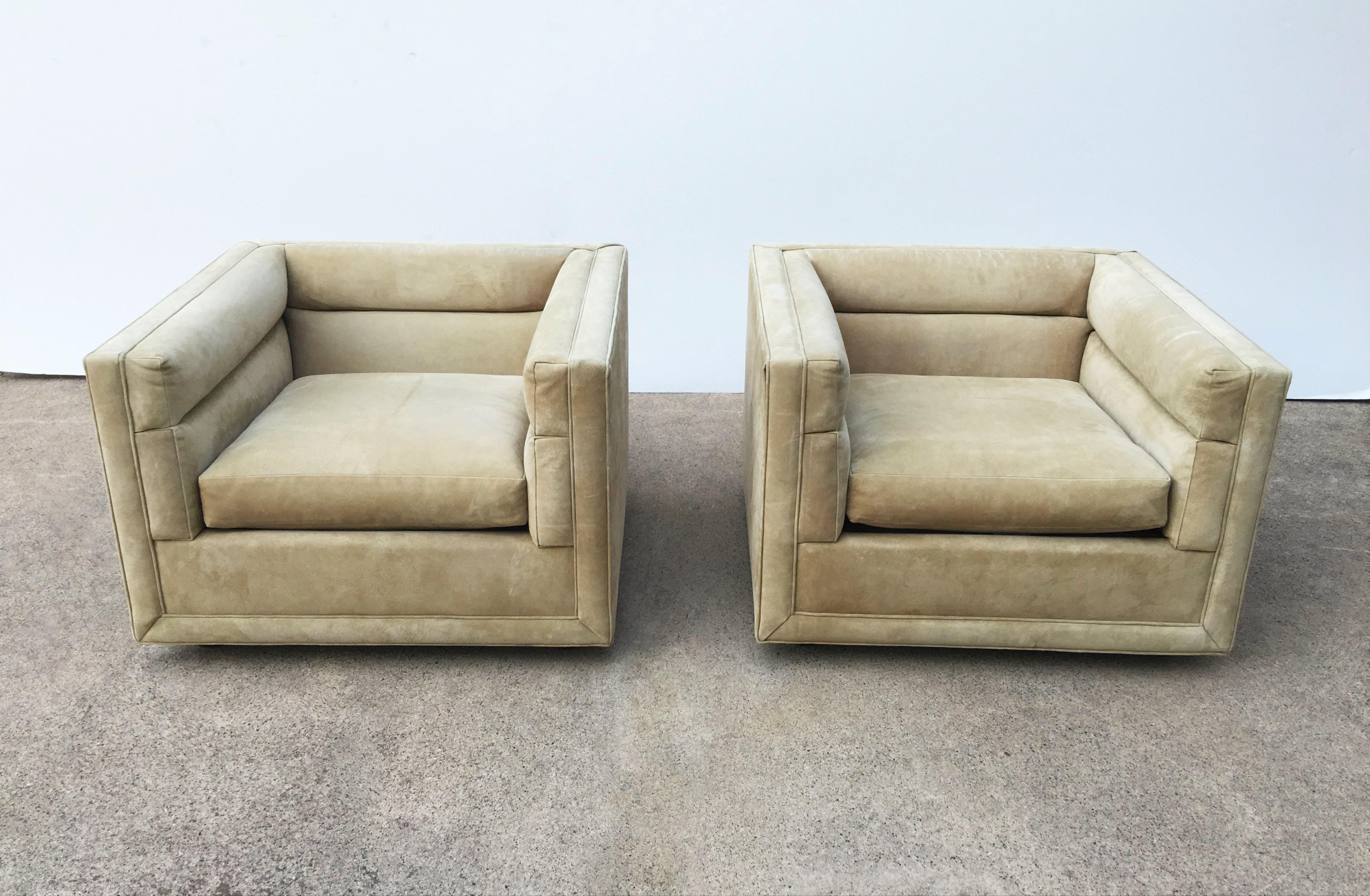 Mid-Century Modern Pair of 