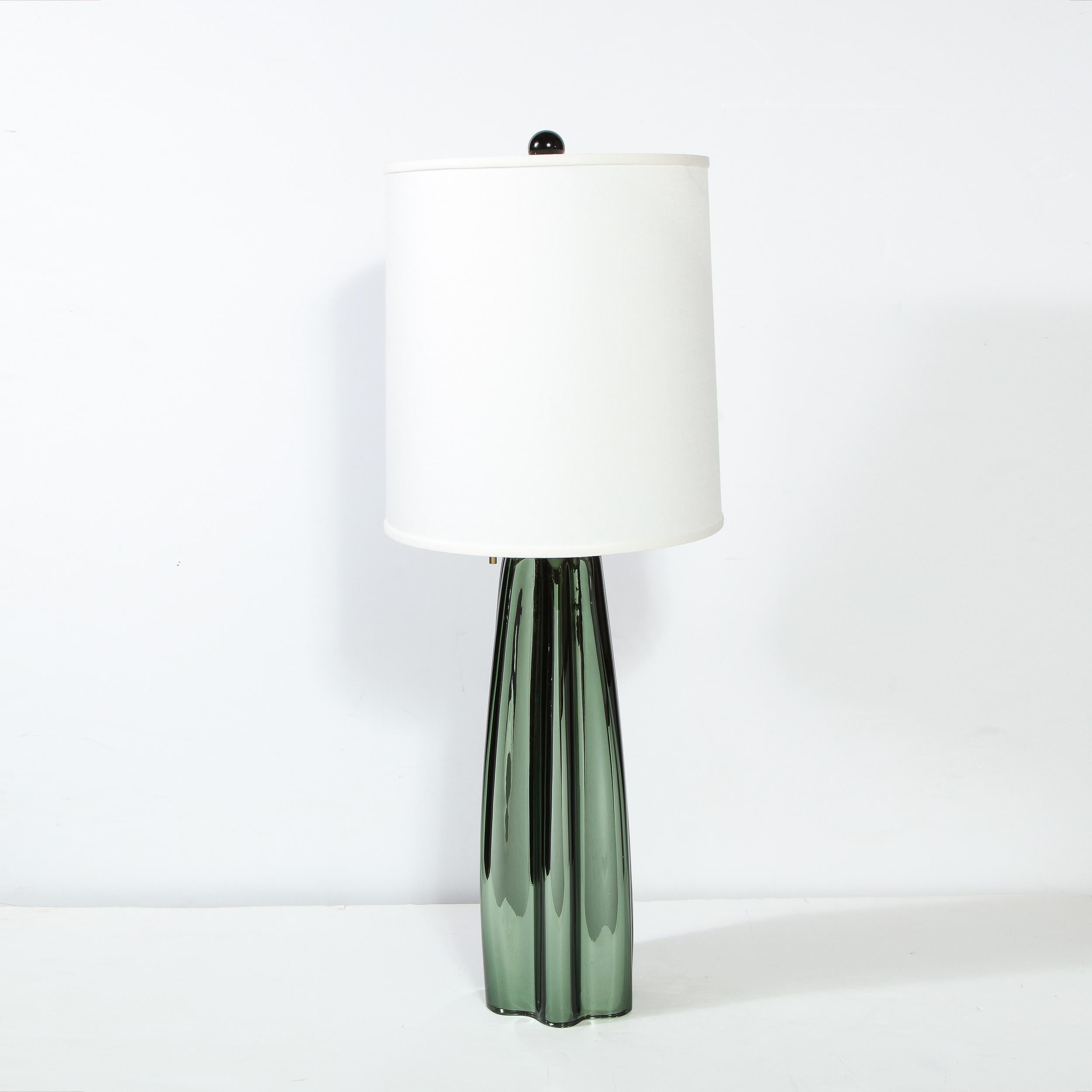 Pair of Channel Form Handblown Murano Iridiscent Viridian Green Table Lamps In New Condition For Sale In New York, NY