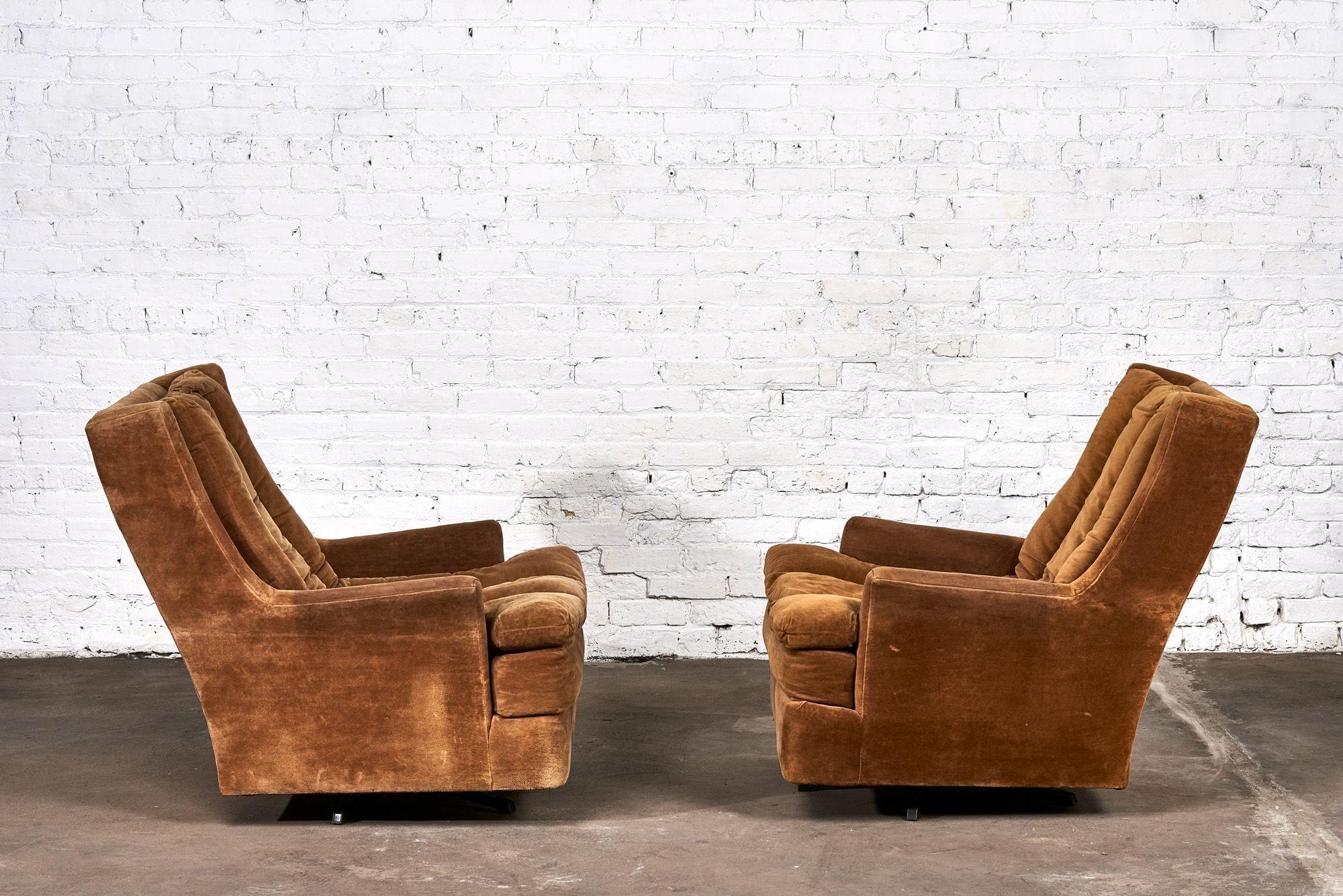 Pair of Channel Tufted Swivel Lounges with Rolling Ottomans, 1960 For Sale 2