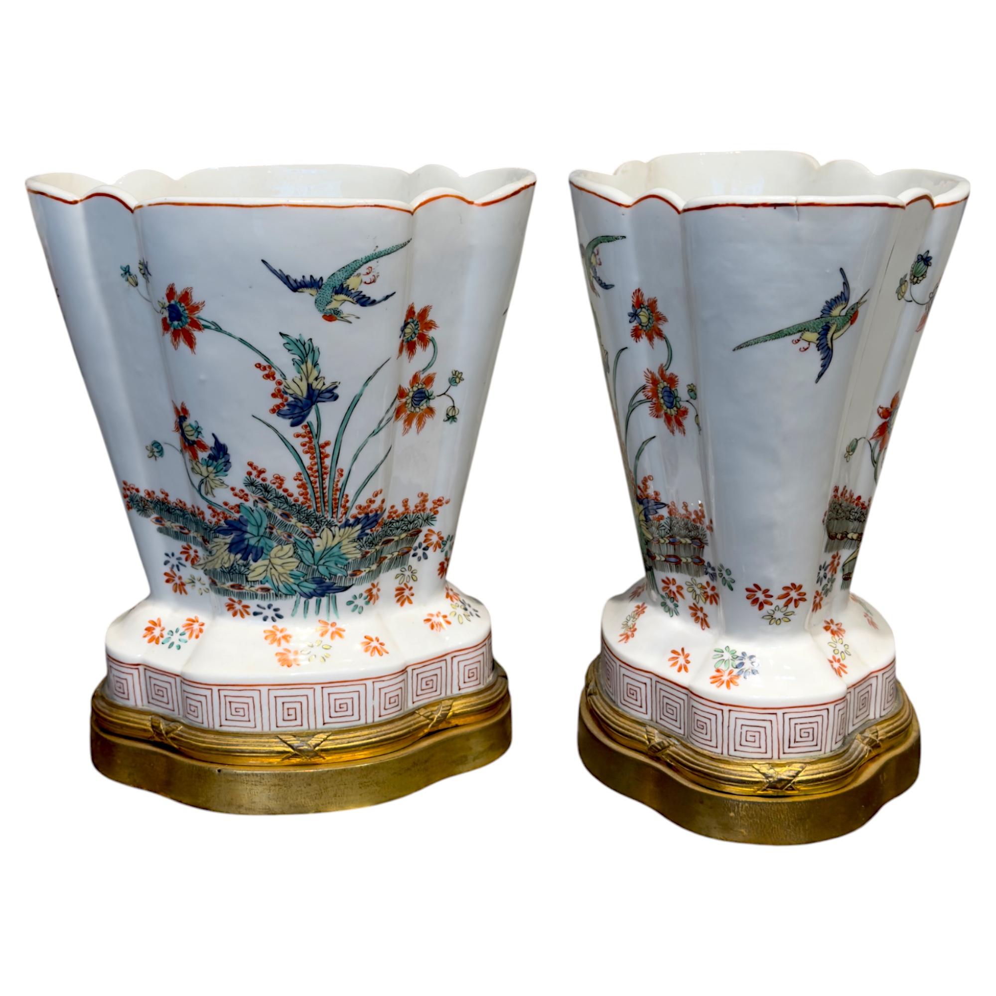 Napoleone III Pair of Chantilly Porcelain Vases Mounted in Gilt Bronze, 19th Century in vendita