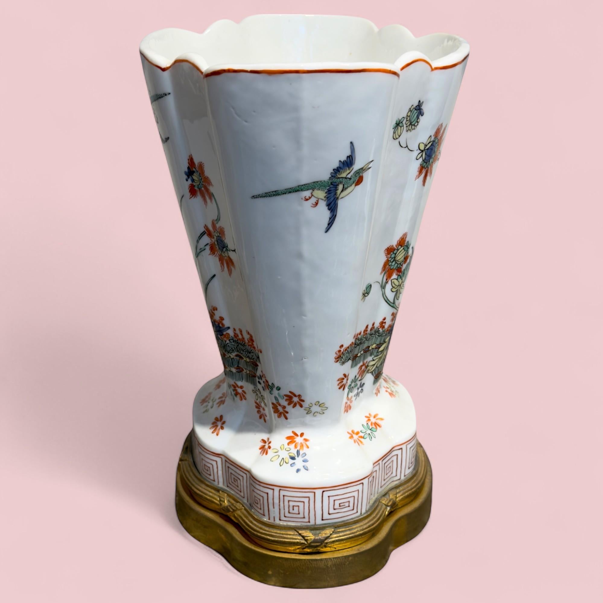 Pair Of Polylobed Chantilly Porcelain Vases Mounted Gilt Bronze, 19th century For Sale 2