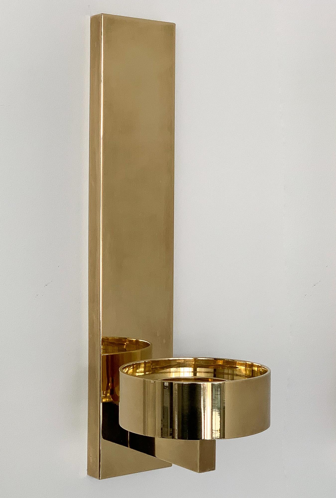 Pair of Chapman Brass and Glass Candle Wall Sconces In Good Condition In Chicago, IL