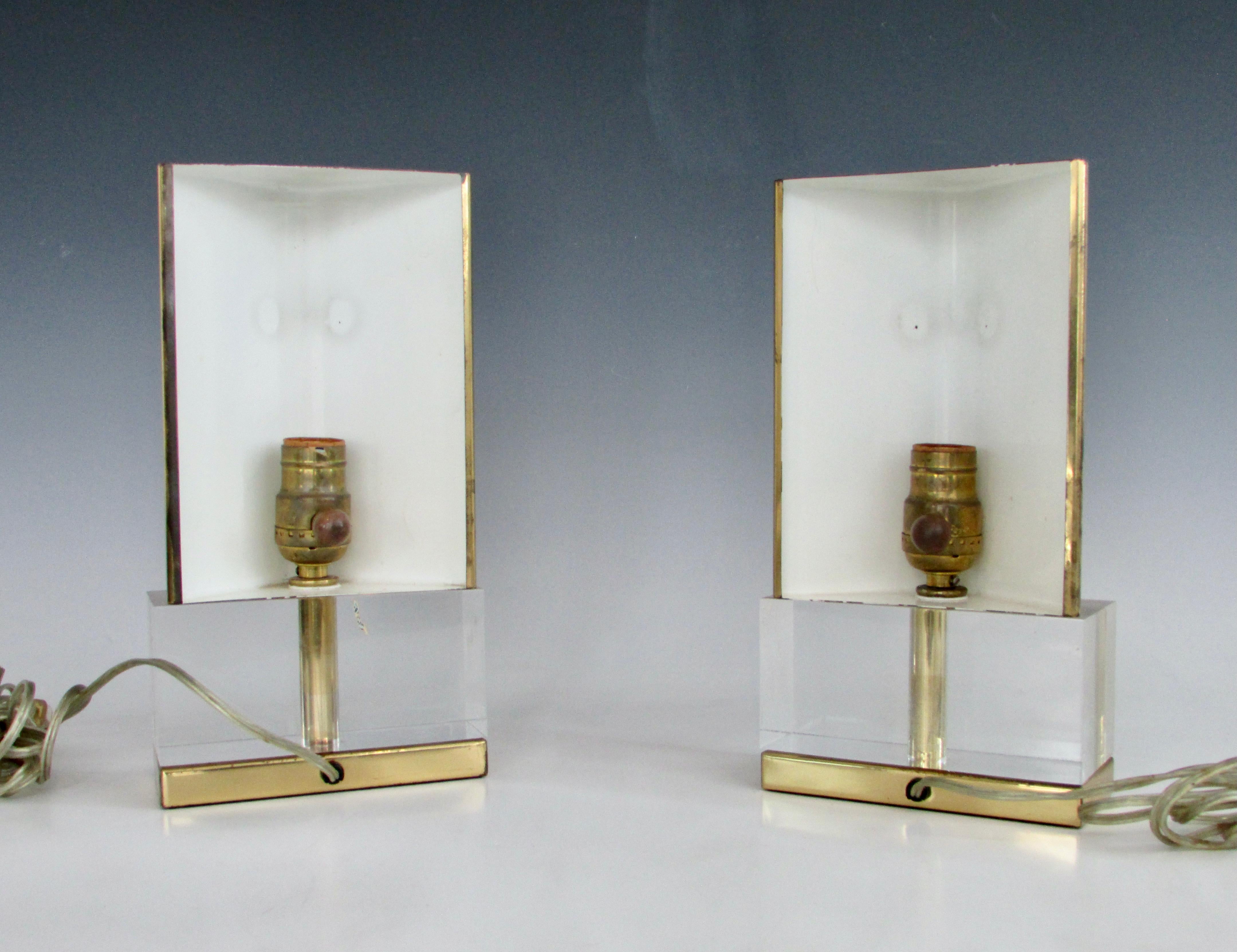 Pair of Chapman Cedric Hartman Style Table or Shelf Top Sconces on Lucite Base For Sale 7