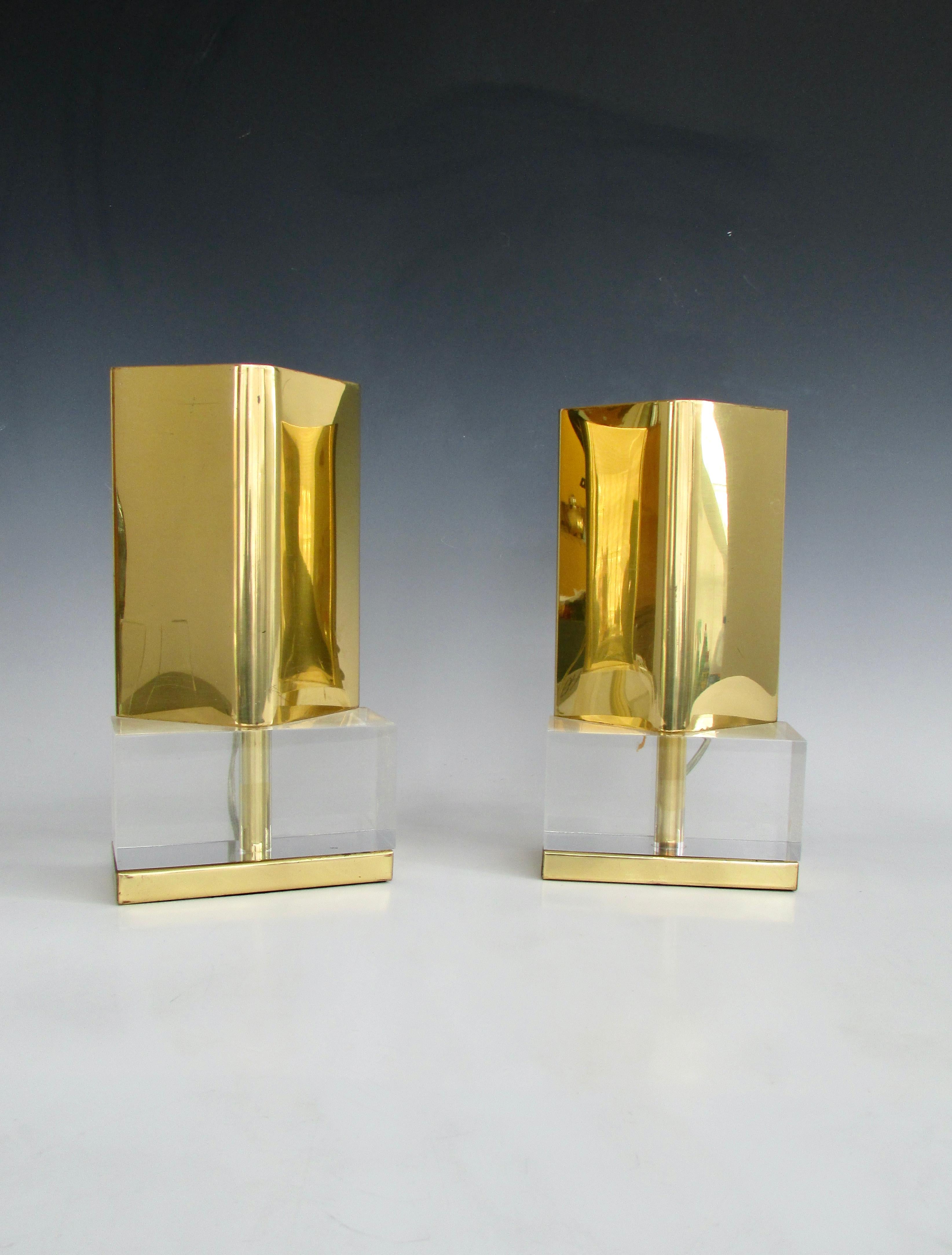 Pair of Chapman Cedric Hartman Style Table or Shelf Top Sconces on Lucite Base For Sale 1